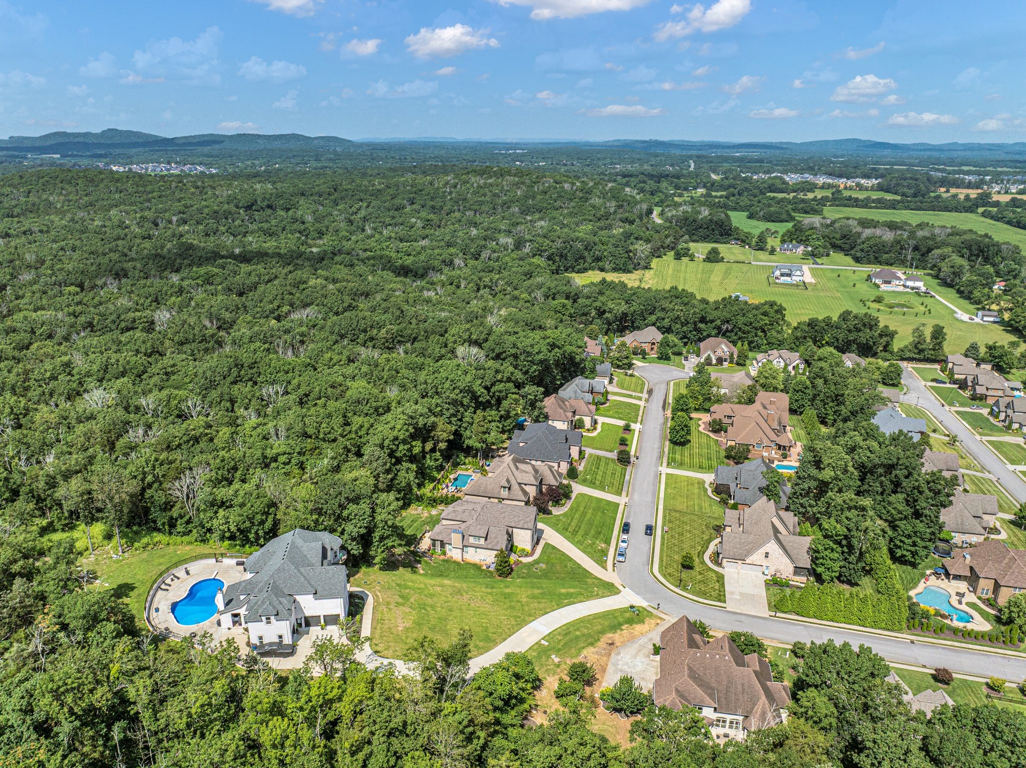 119 Ridgebend Dr