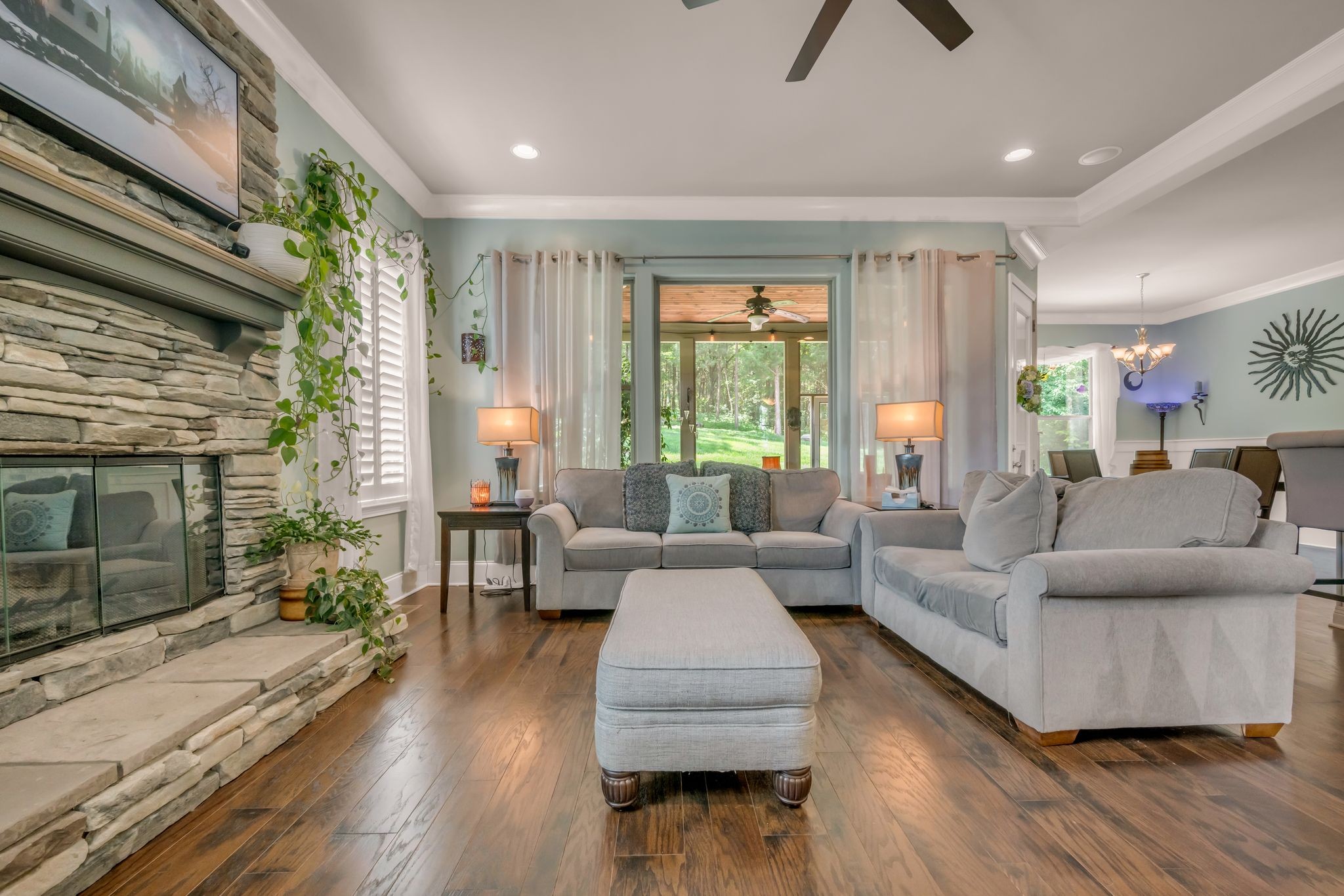 119 Ridgebend Dr