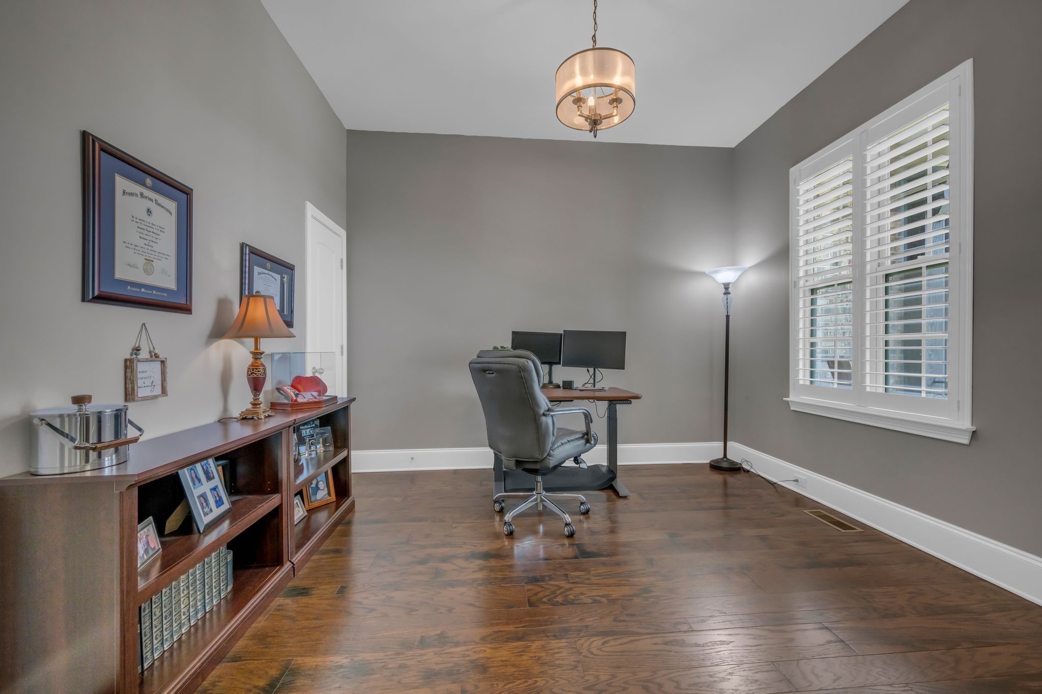 119 Ridgebend Dr