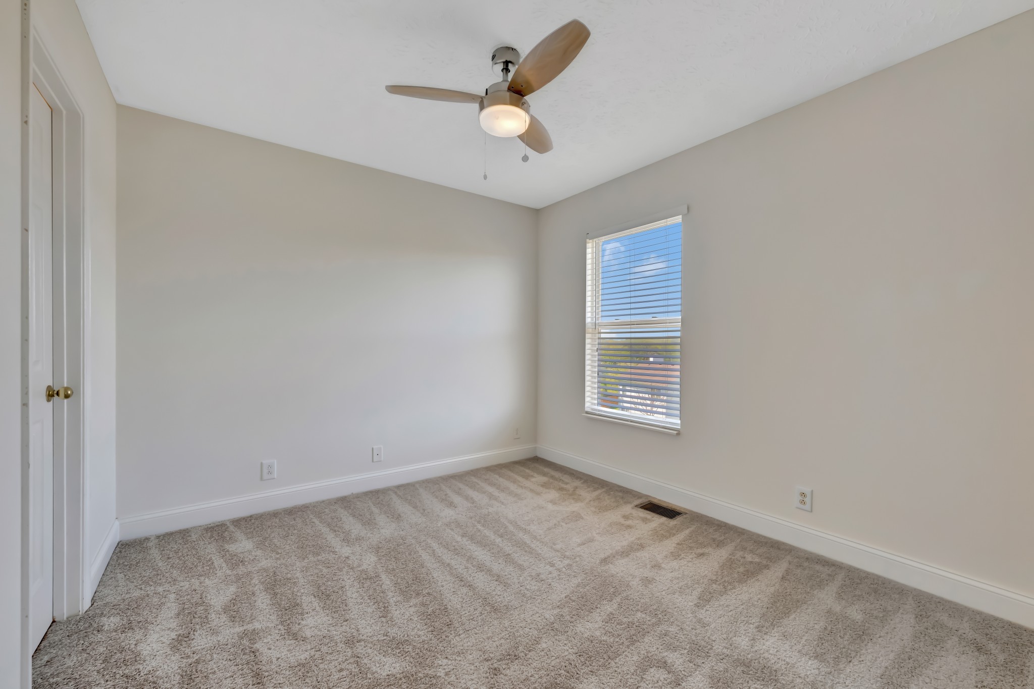 7109 Commonwealth Cir