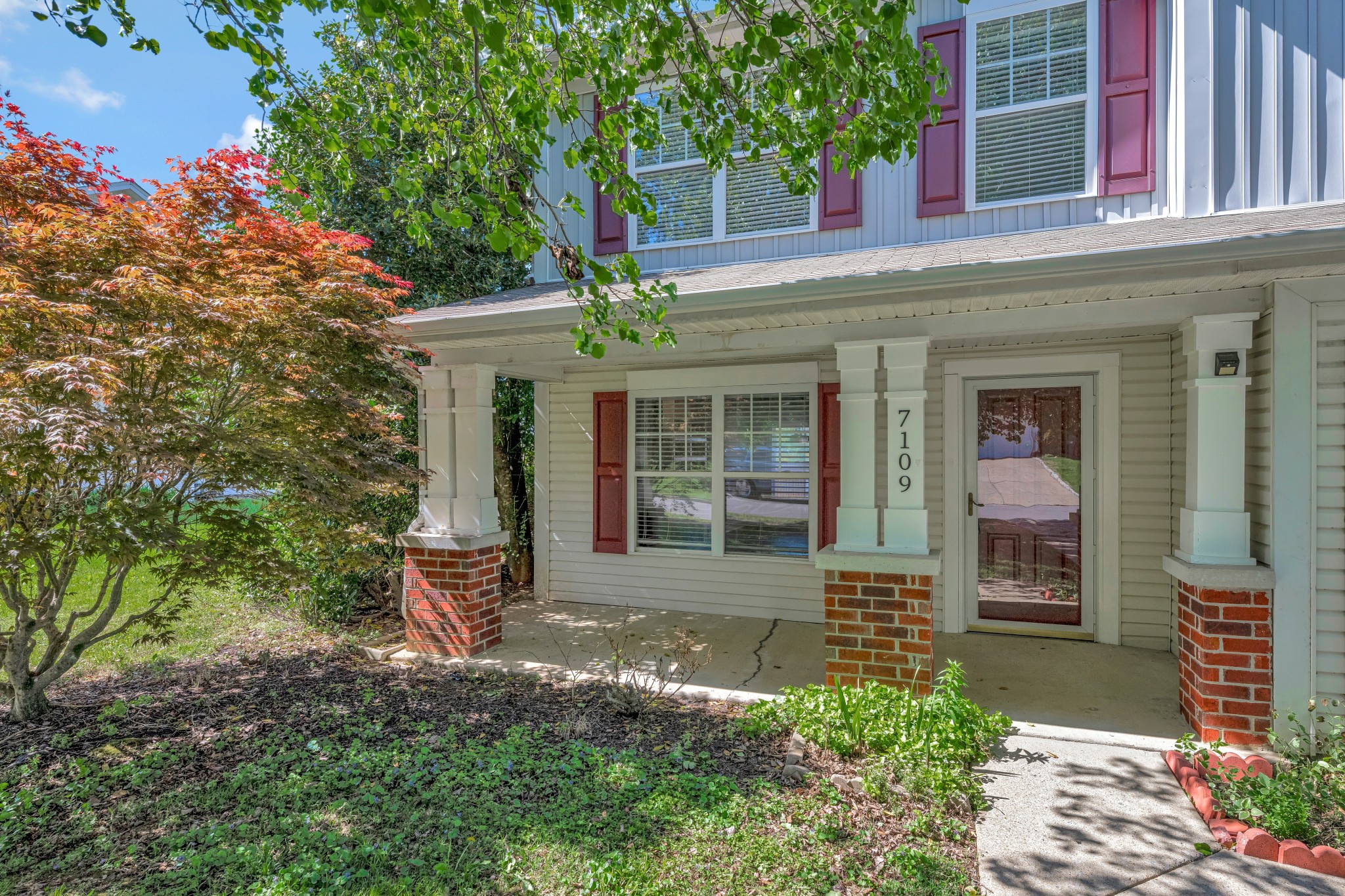 7109 Commonwealth Cir