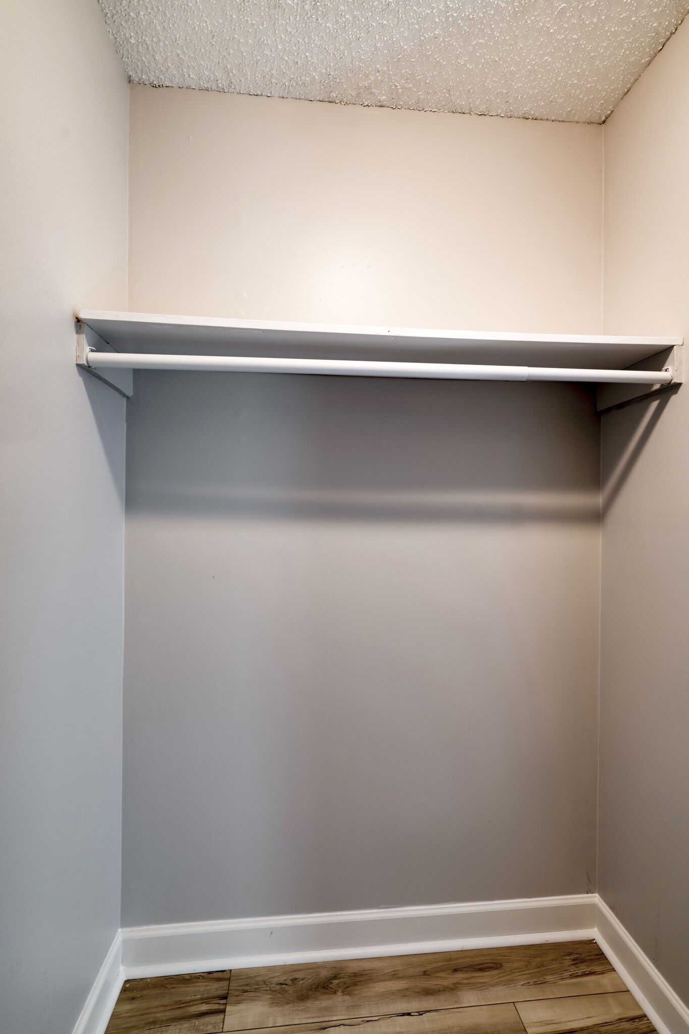 515 Basswood Ave Unit: 106