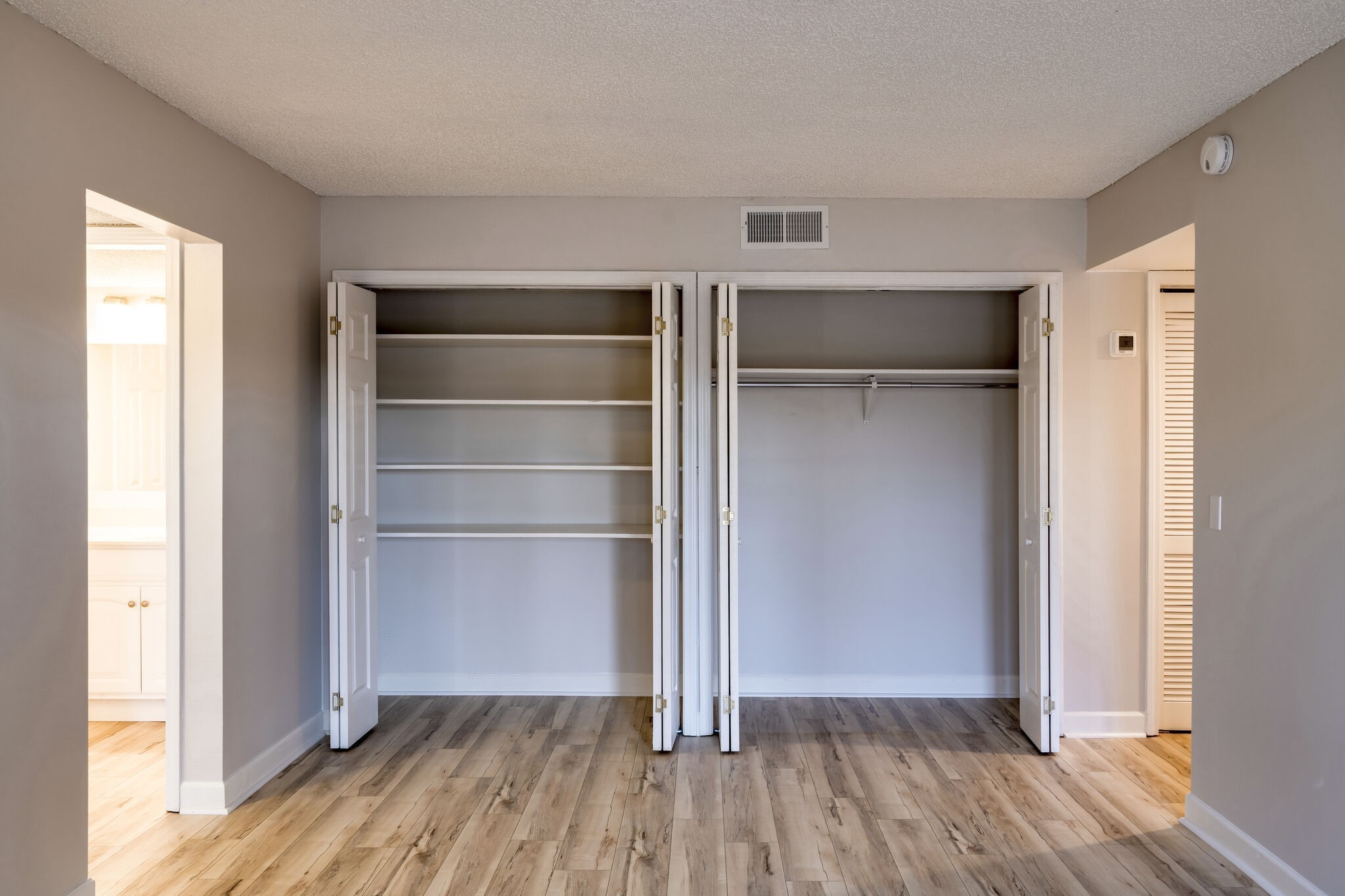 515 Basswood Ave Unit: 106