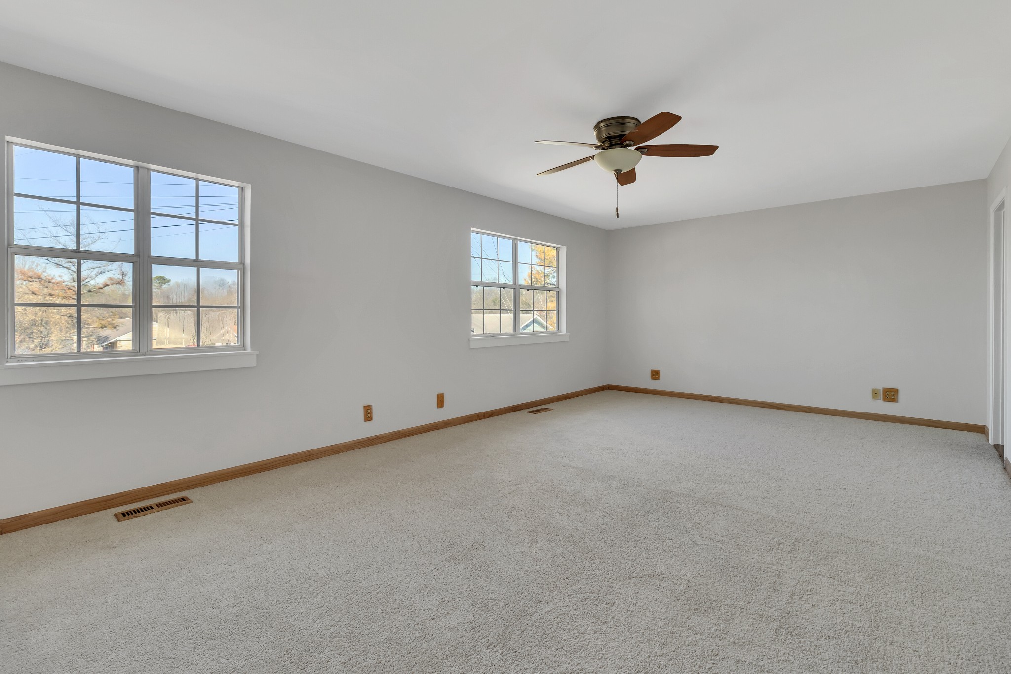 2828 Airwood Dr