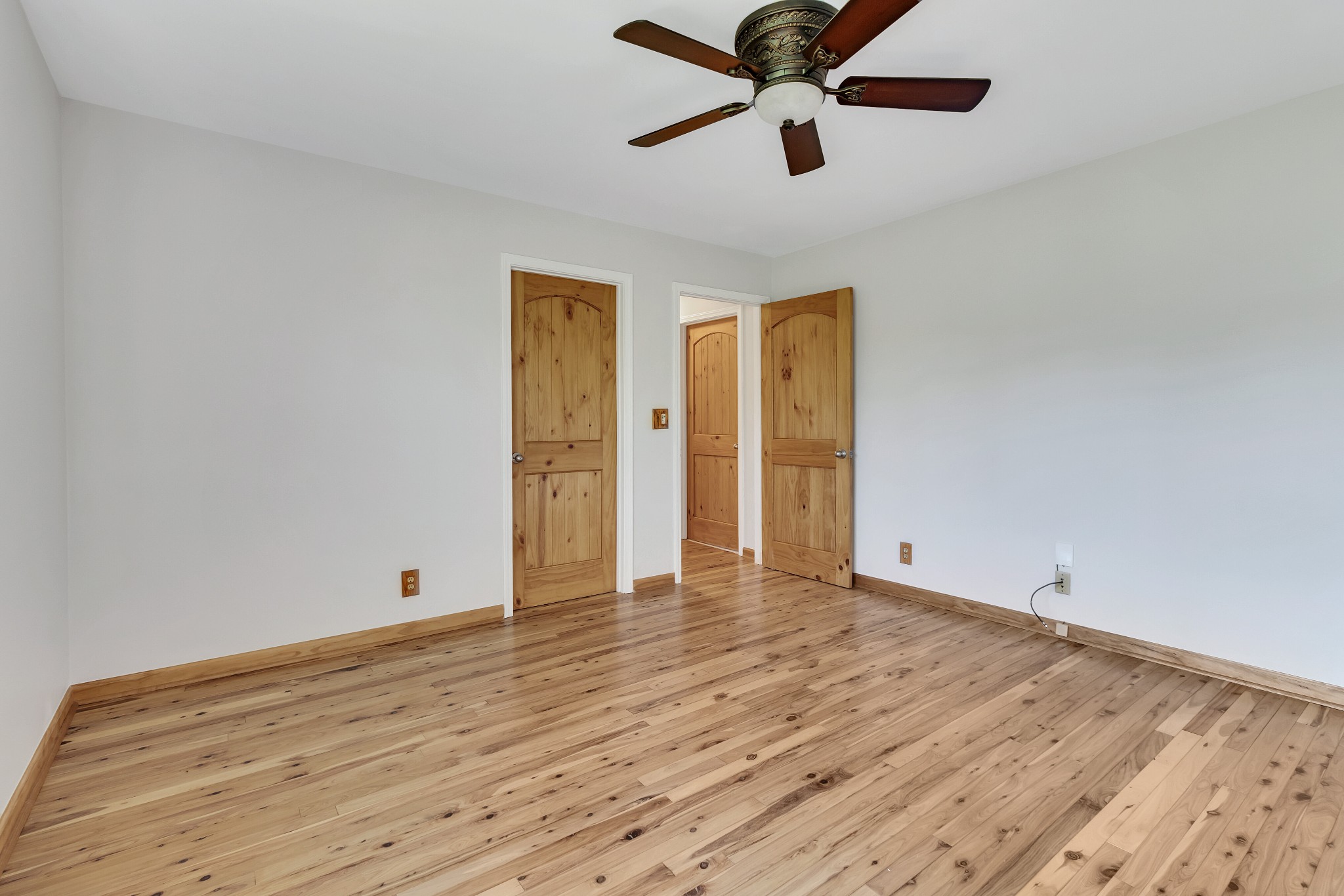 2828 Airwood Dr