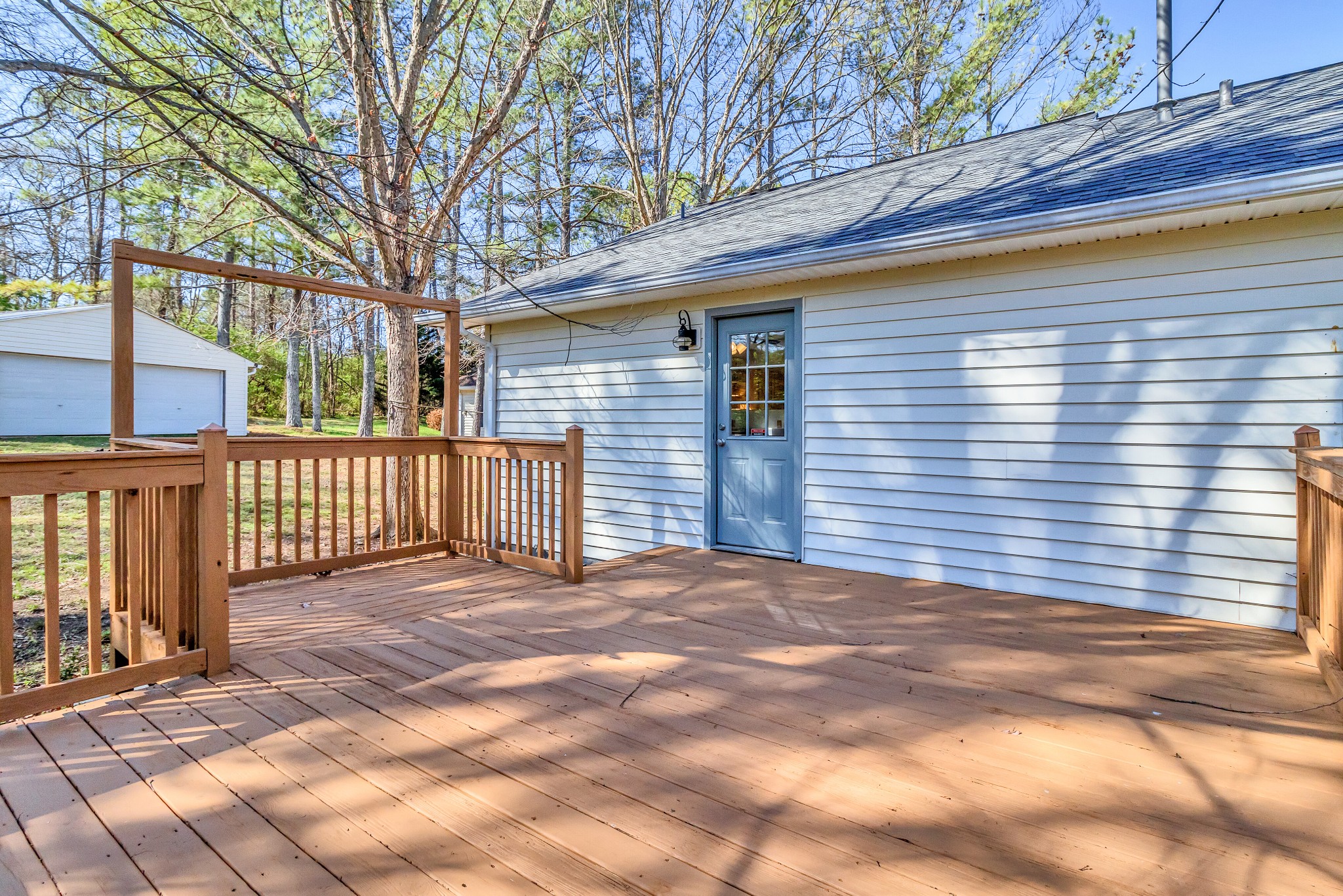 2828 Airwood Dr