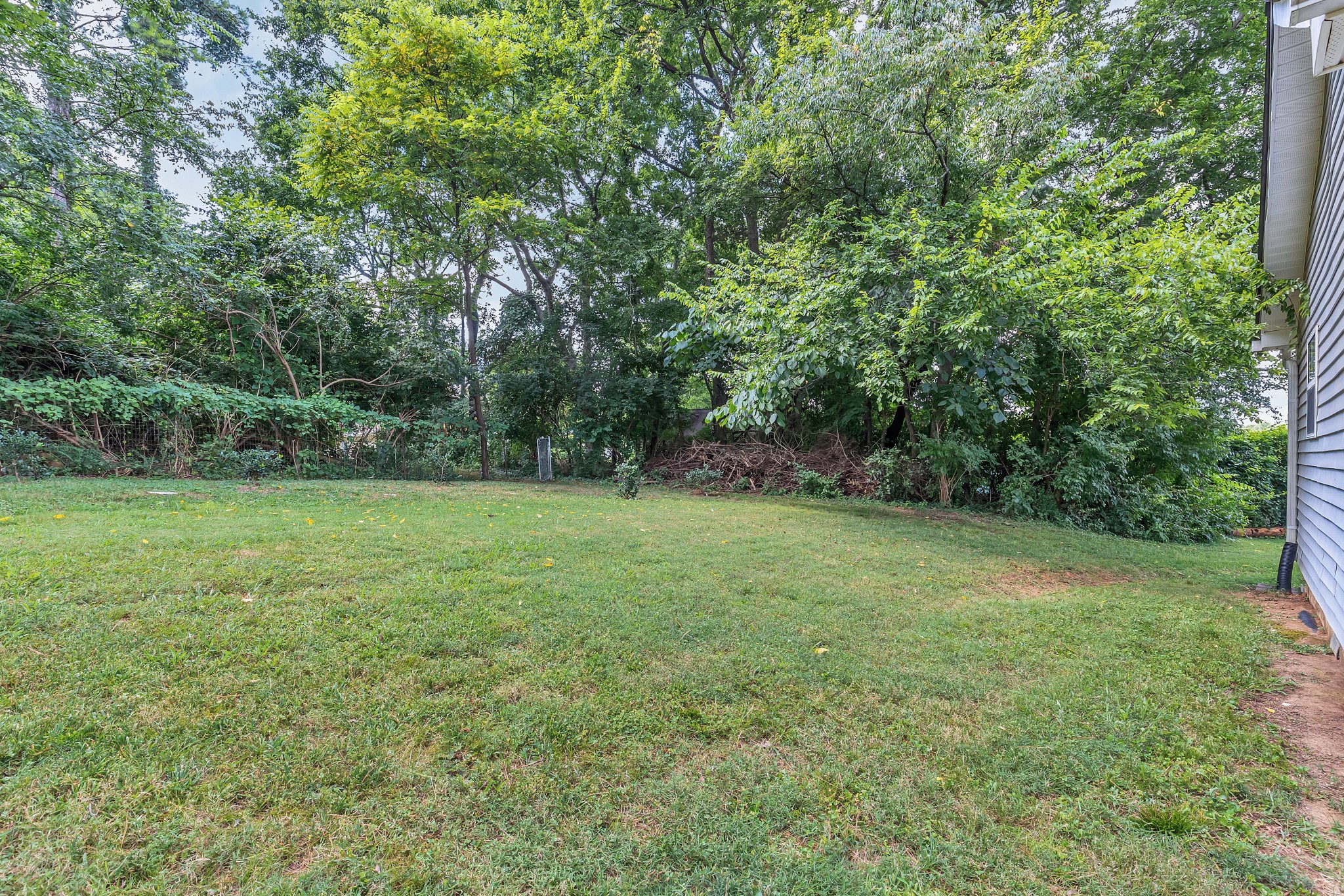 2820 Airwood Dr