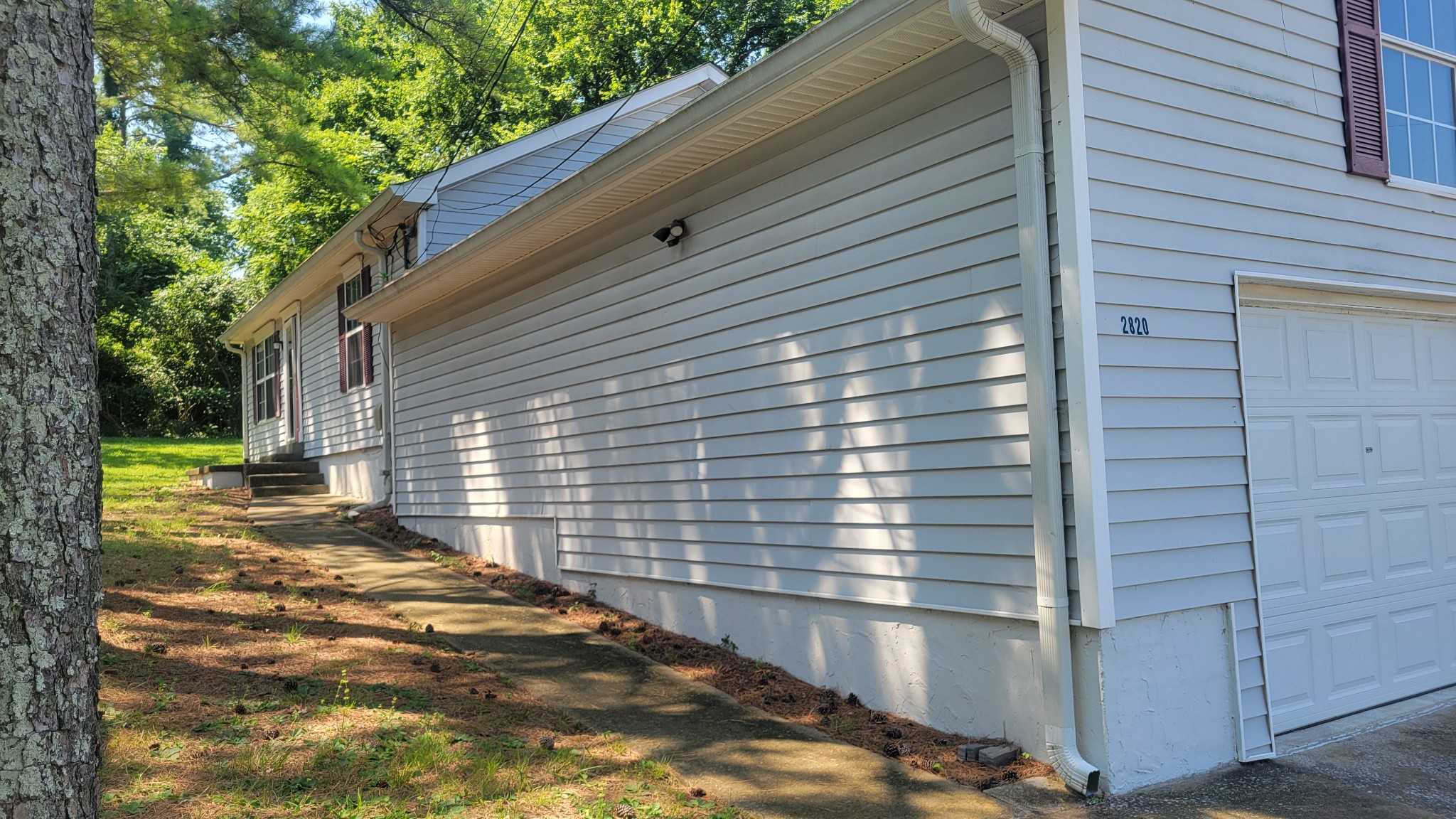 2820 Airwood Dr