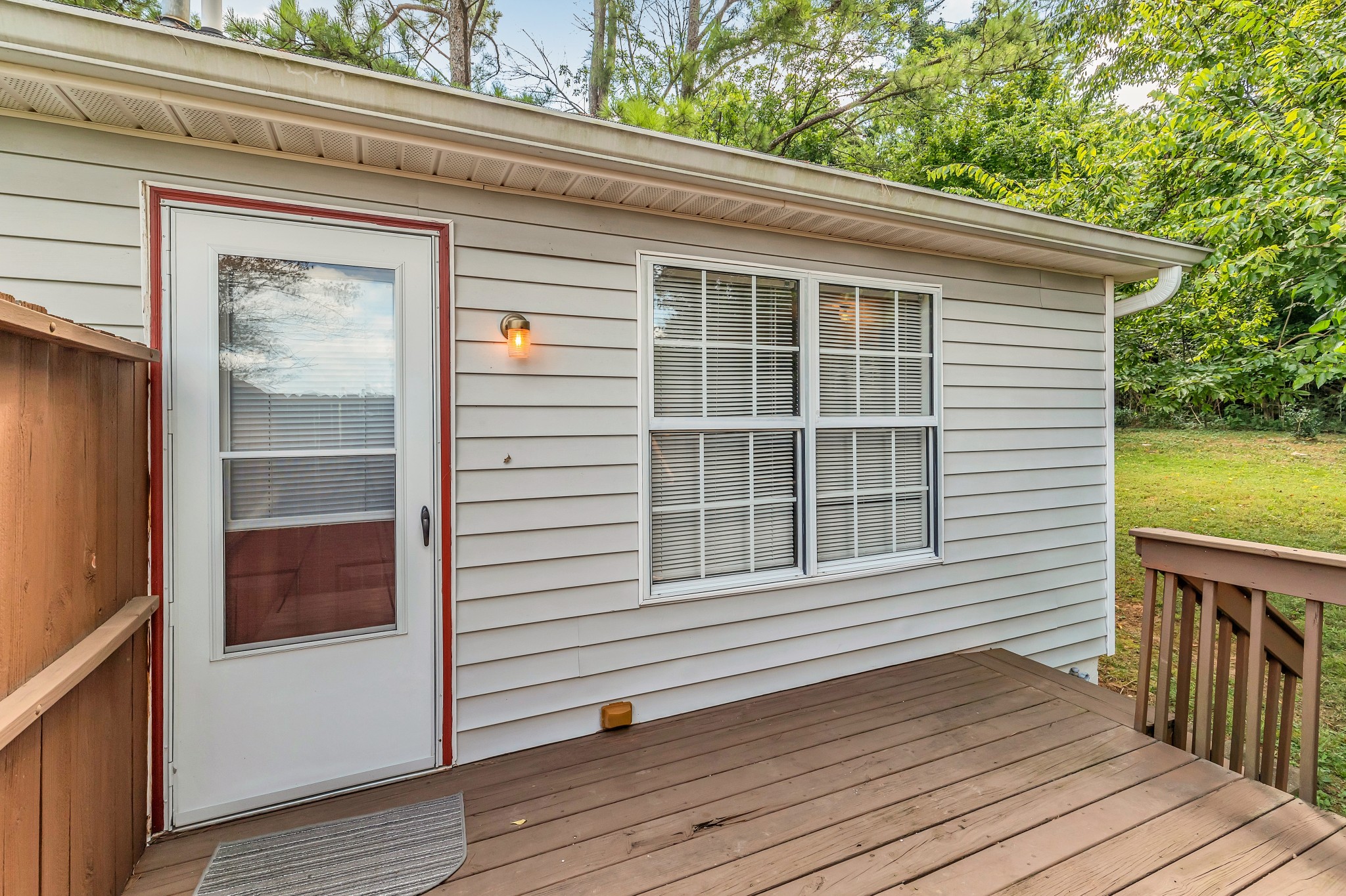 2820 Airwood Dr