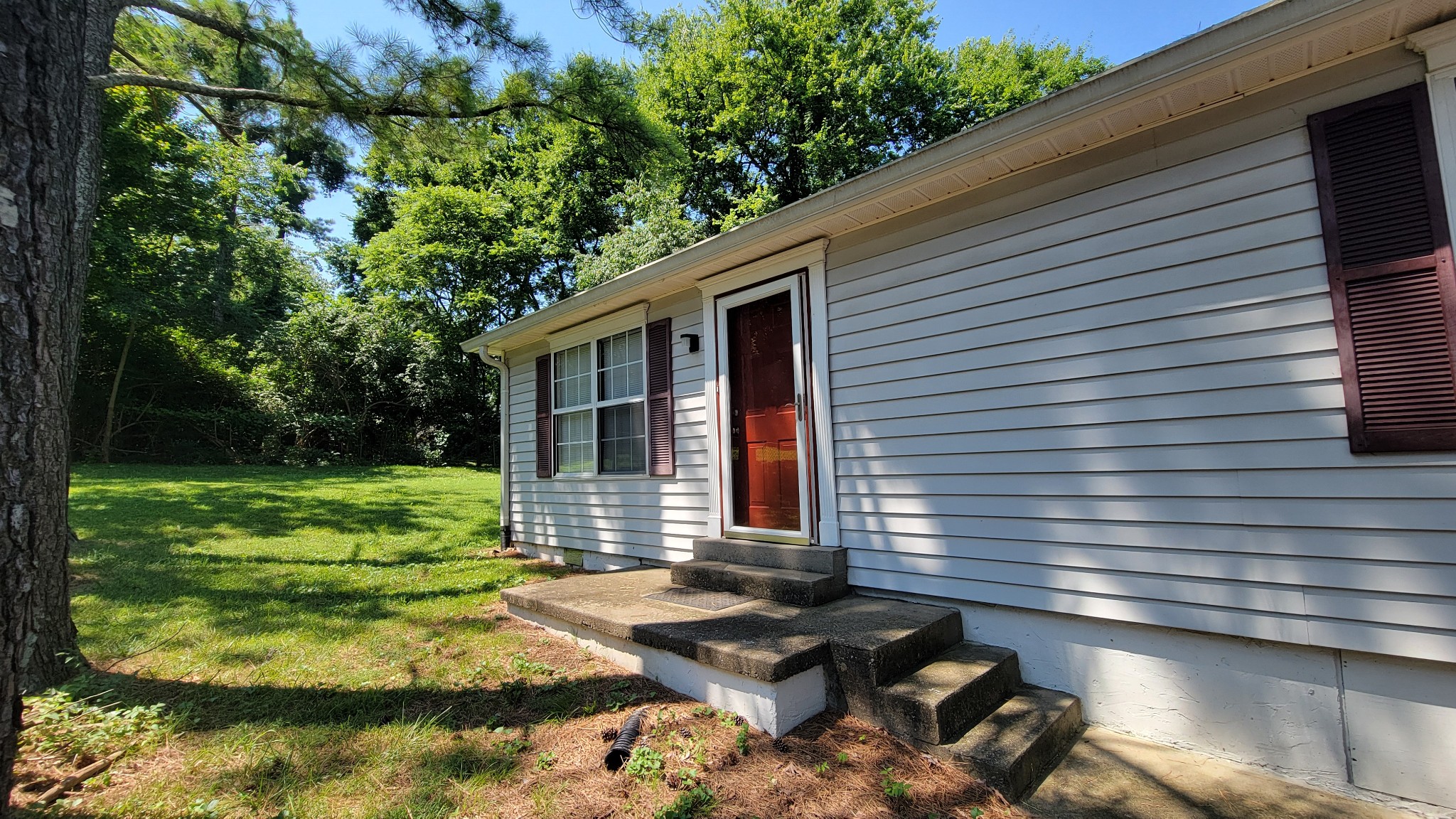 2820 Airwood Dr