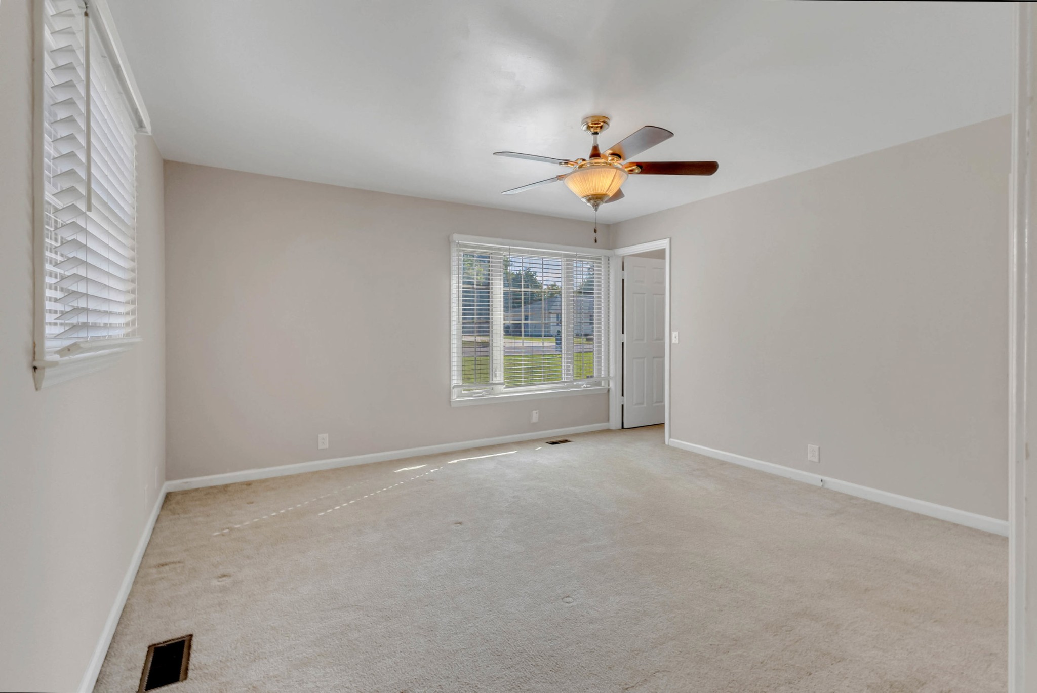 515 Crocus Ct