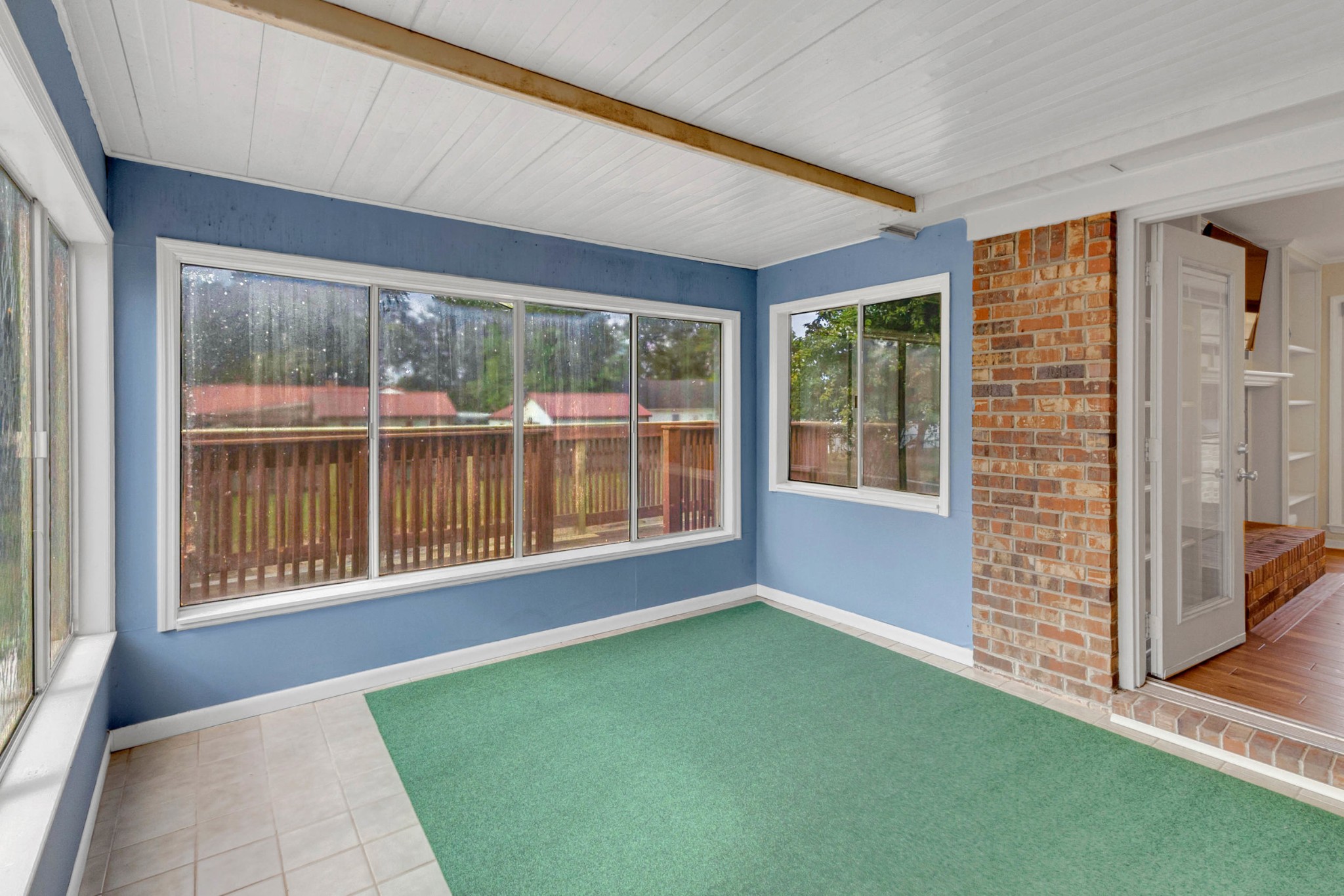 515 Crocus Ct