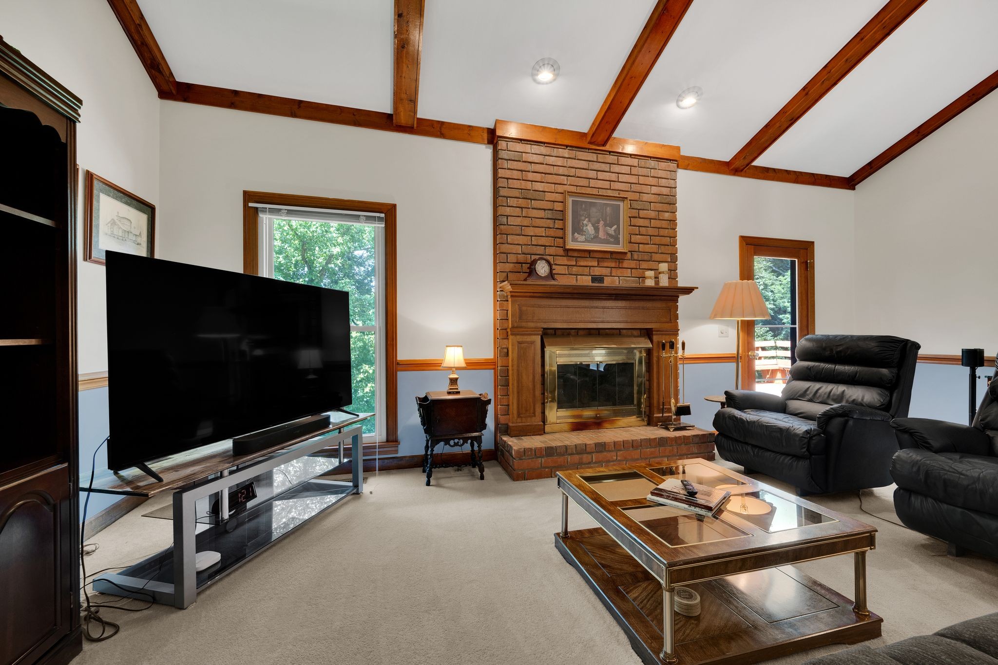 2204 Oakwood Ct