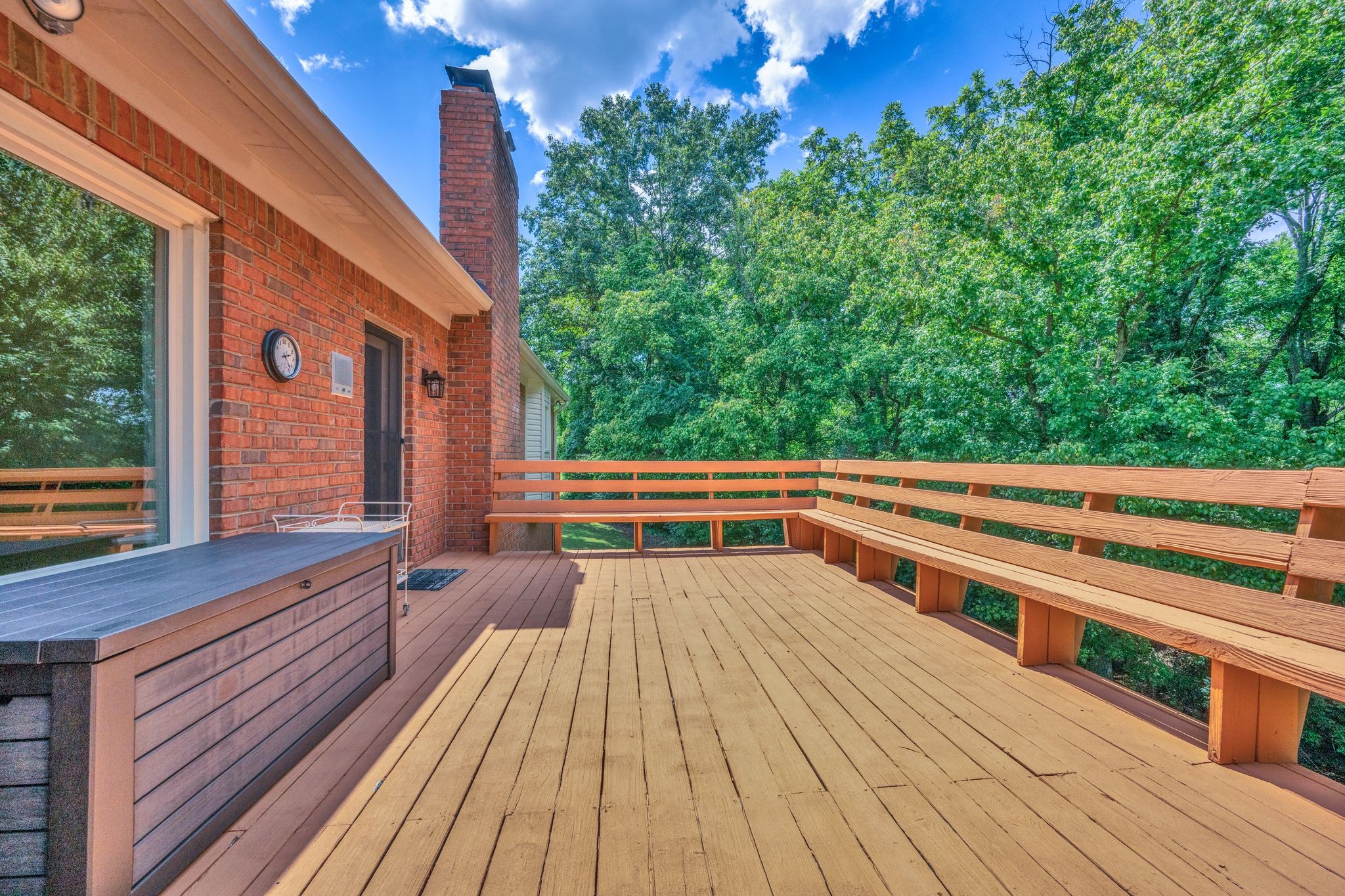 2204 Oakwood Ct