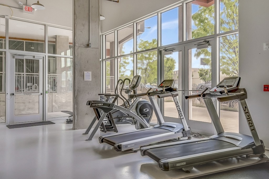 2115 Yeaman Pl Unit: 204