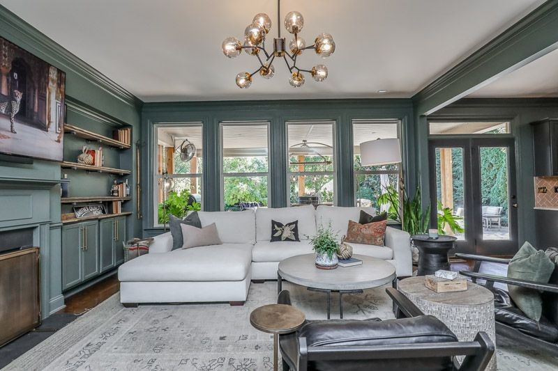8525 Beautiful Valley Dr