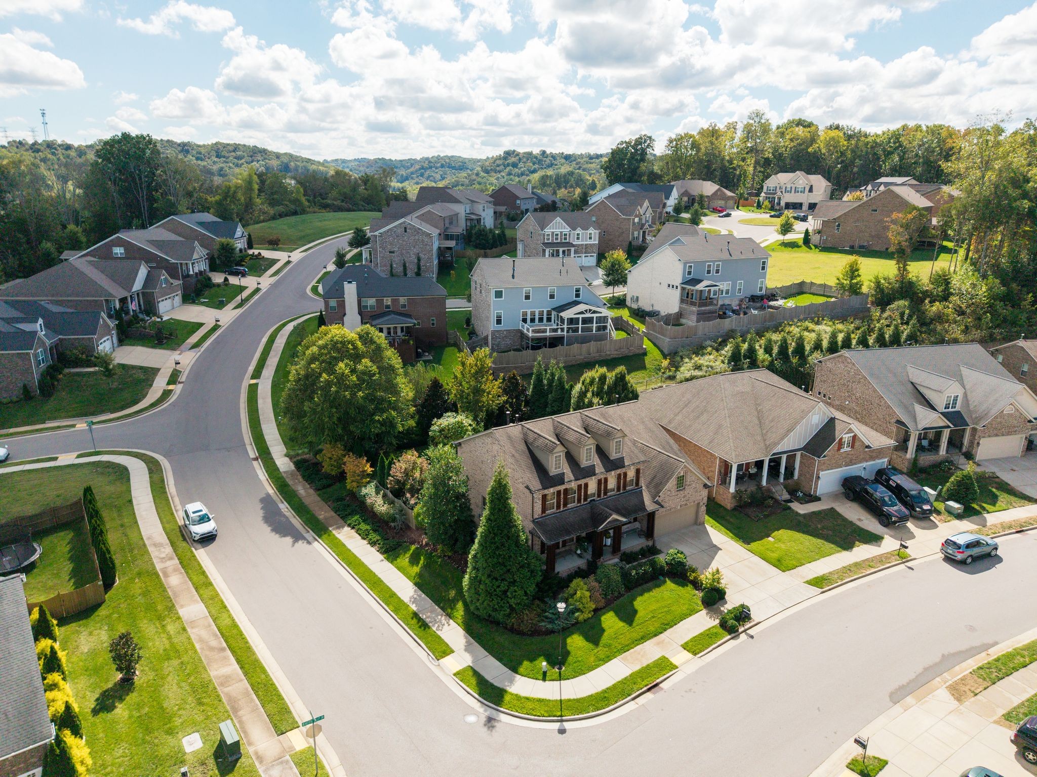 8525 Beautiful Valley Dr