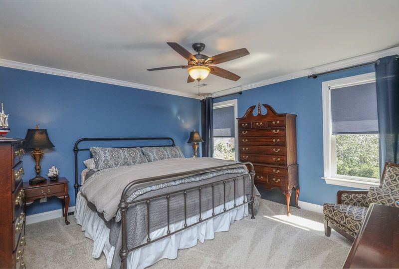8525 Beautiful Valley Dr