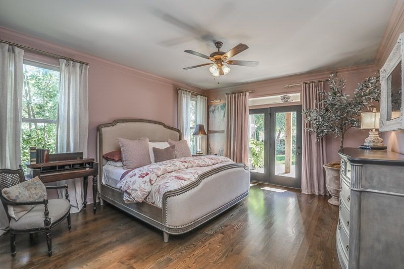 8525 Beautiful Valley Dr