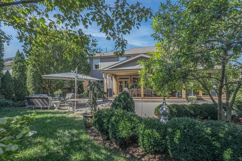 8525 Beautiful Valley Dr