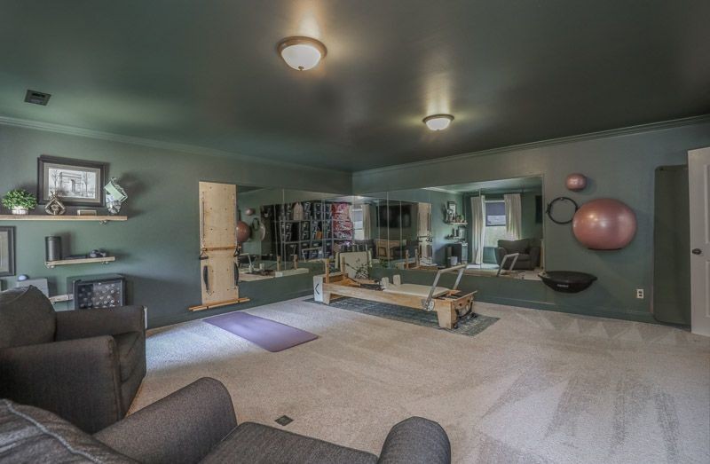 8525 Beautiful Valley Dr