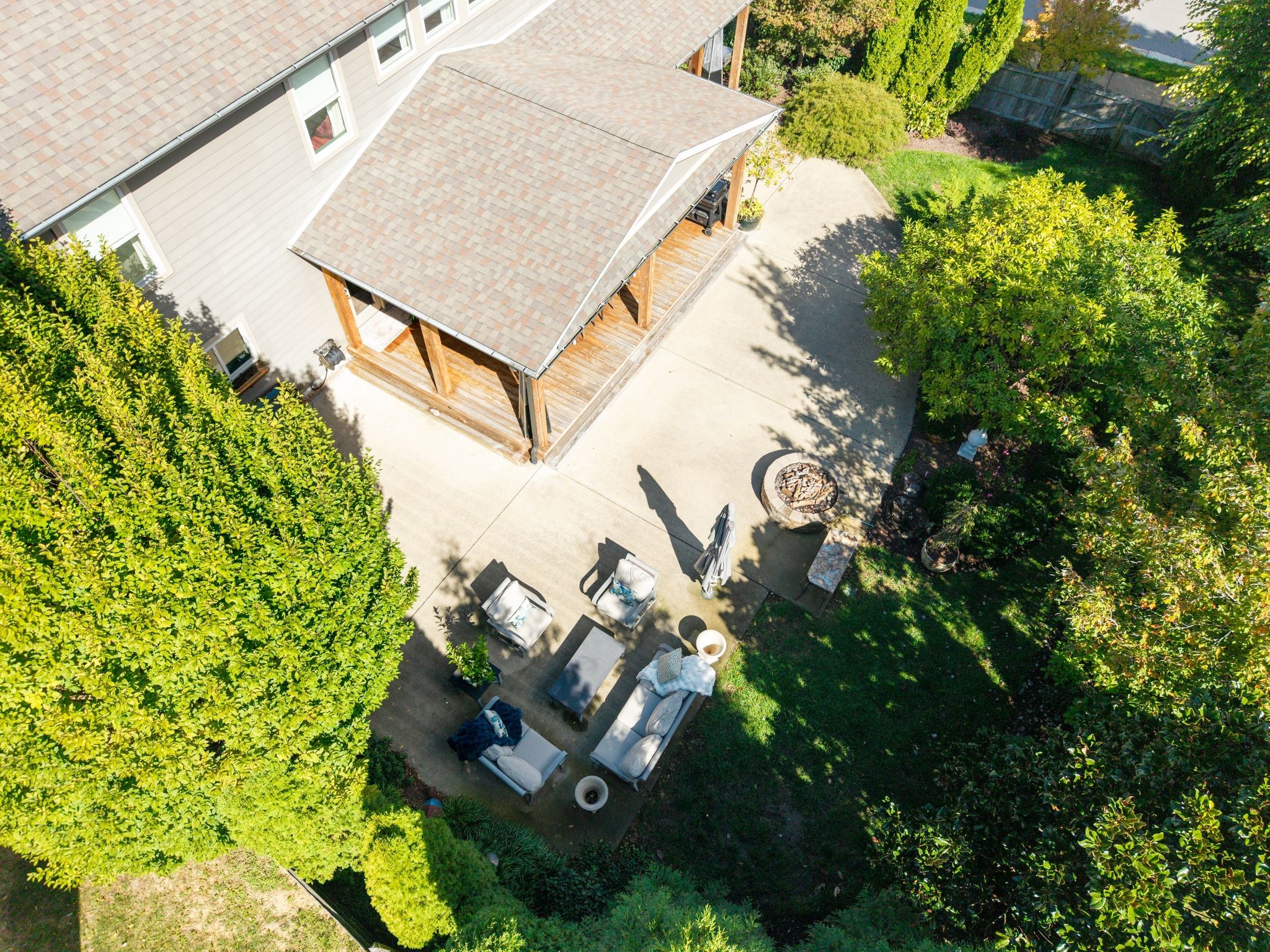 8525 Beautiful Valley Dr