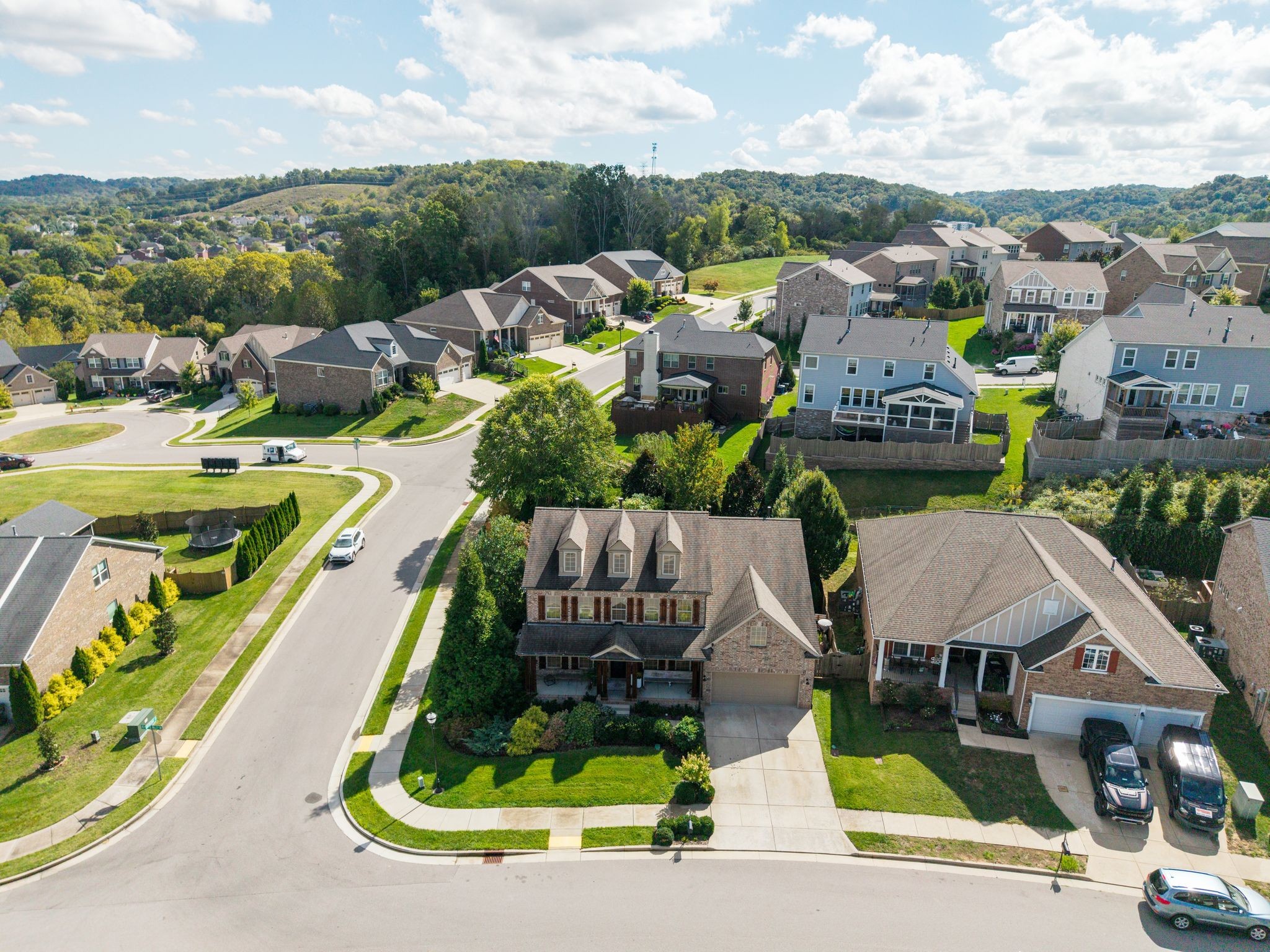 8525 Beautiful Valley Dr