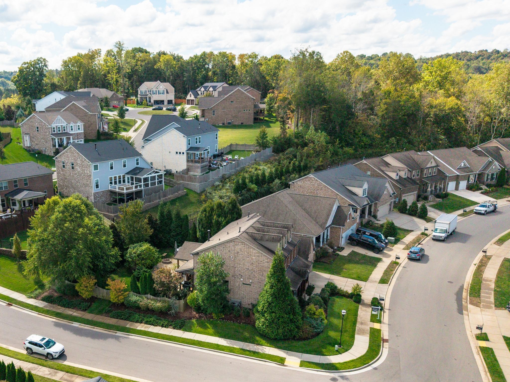 8525 Beautiful Valley Dr