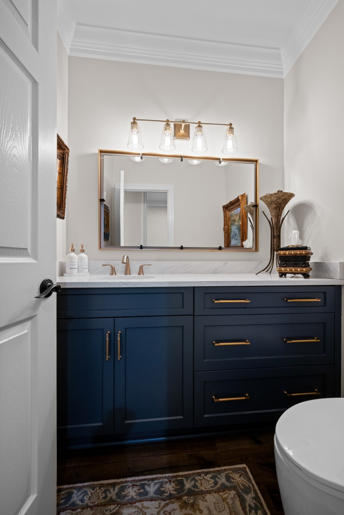 6326 Chickering Woods Dr