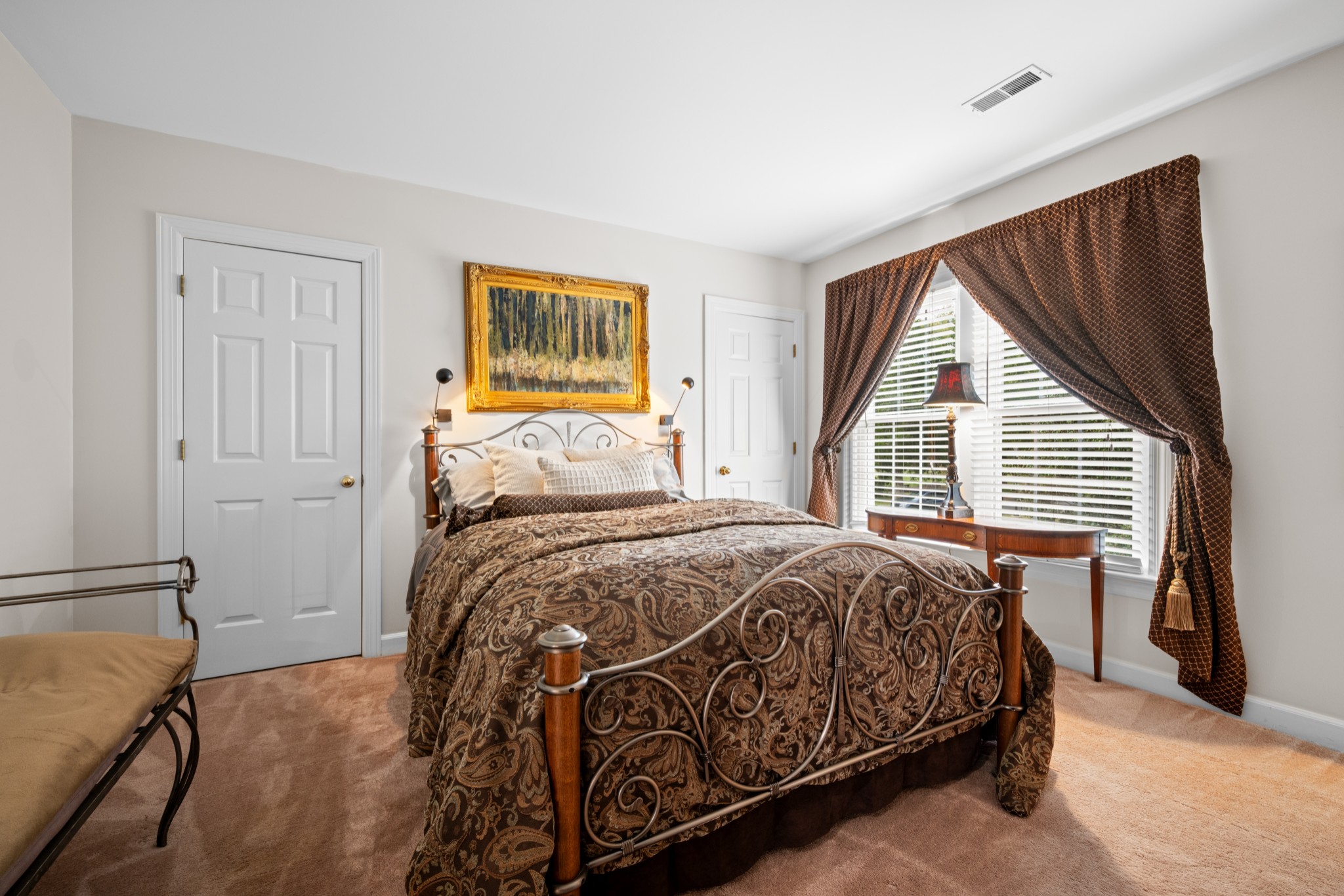 6326 Chickering Woods Dr