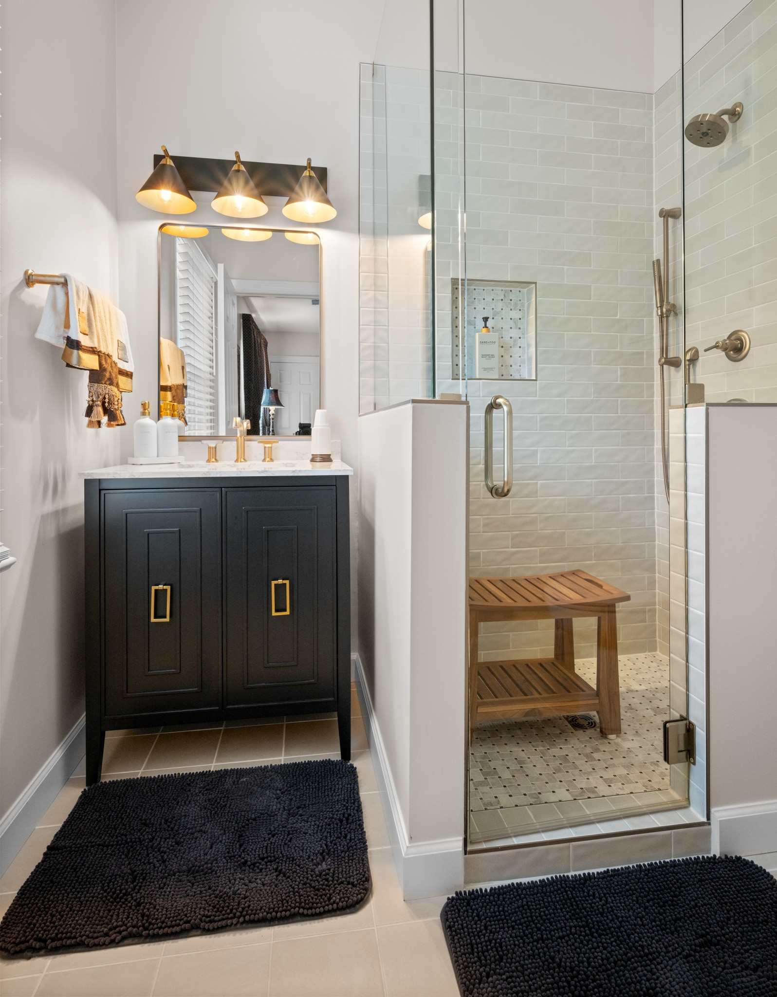 6326 Chickering Woods Dr