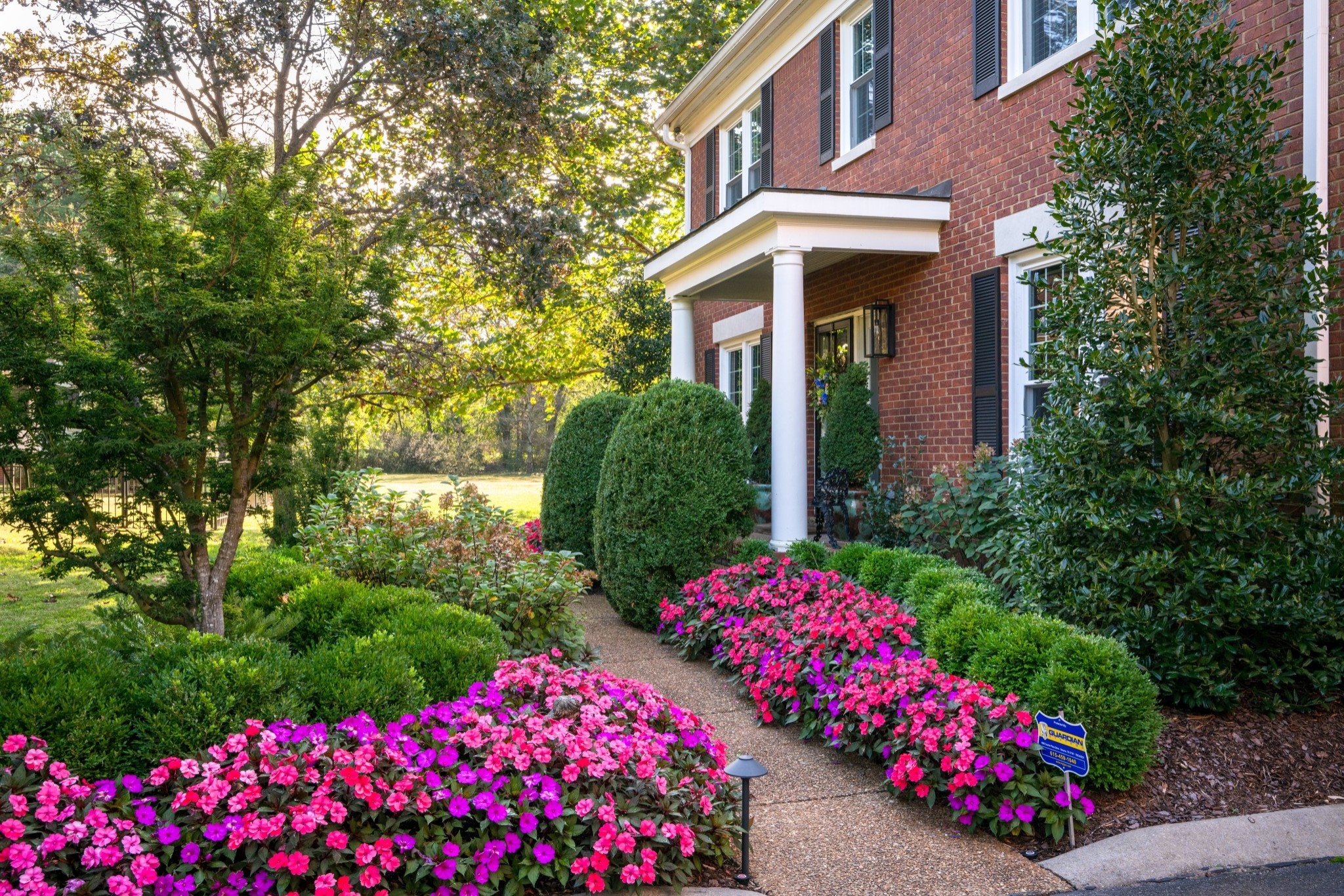 6326 Chickering Woods Dr