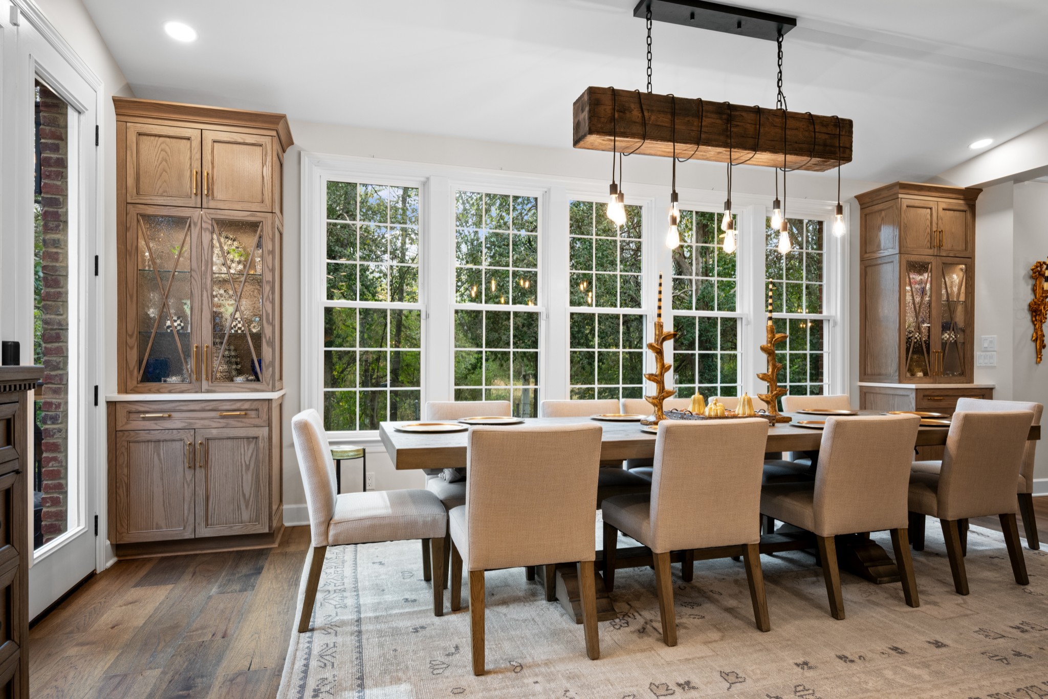 6326 Chickering Woods Dr