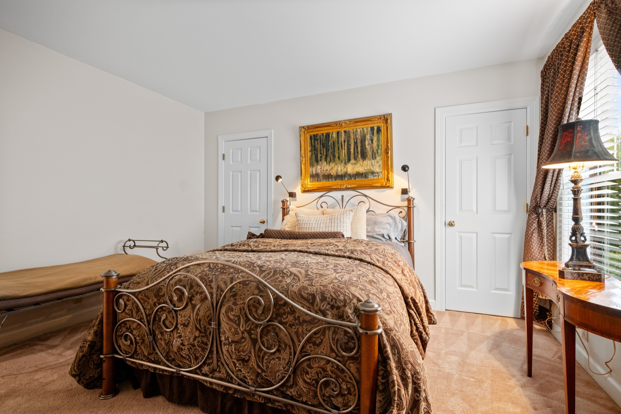 6326 Chickering Woods Dr