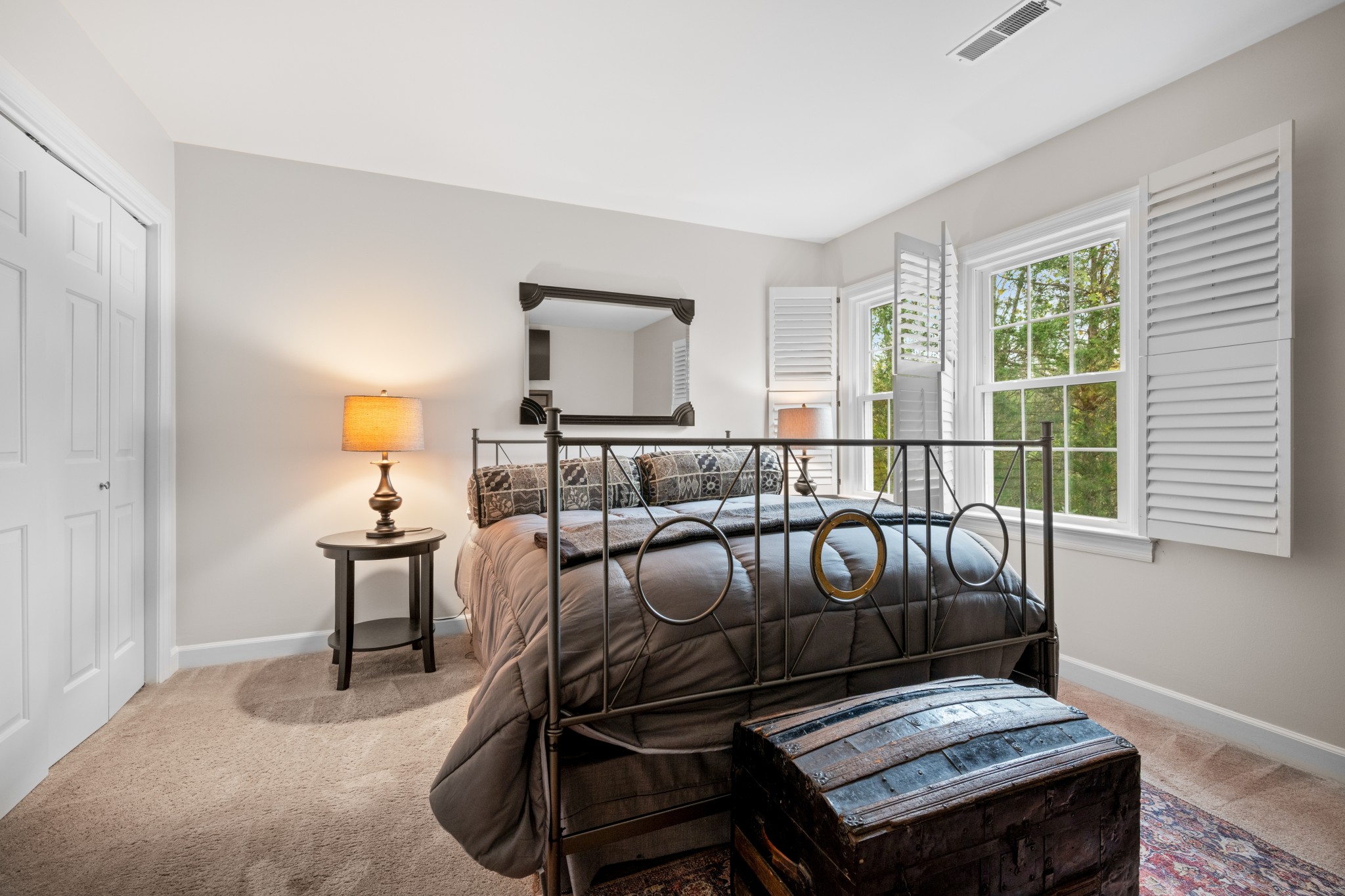 6326 Chickering Woods Dr