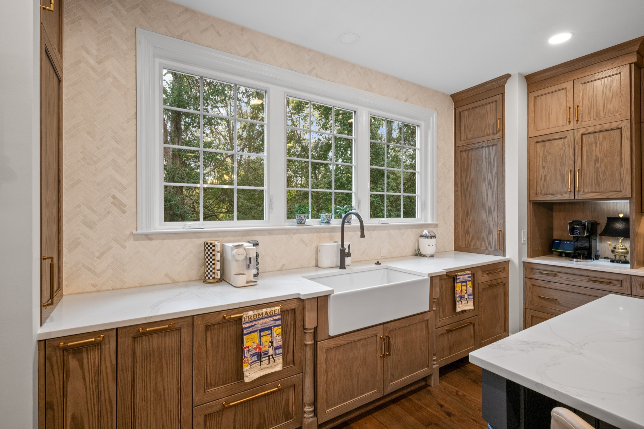 6326 Chickering Woods Dr