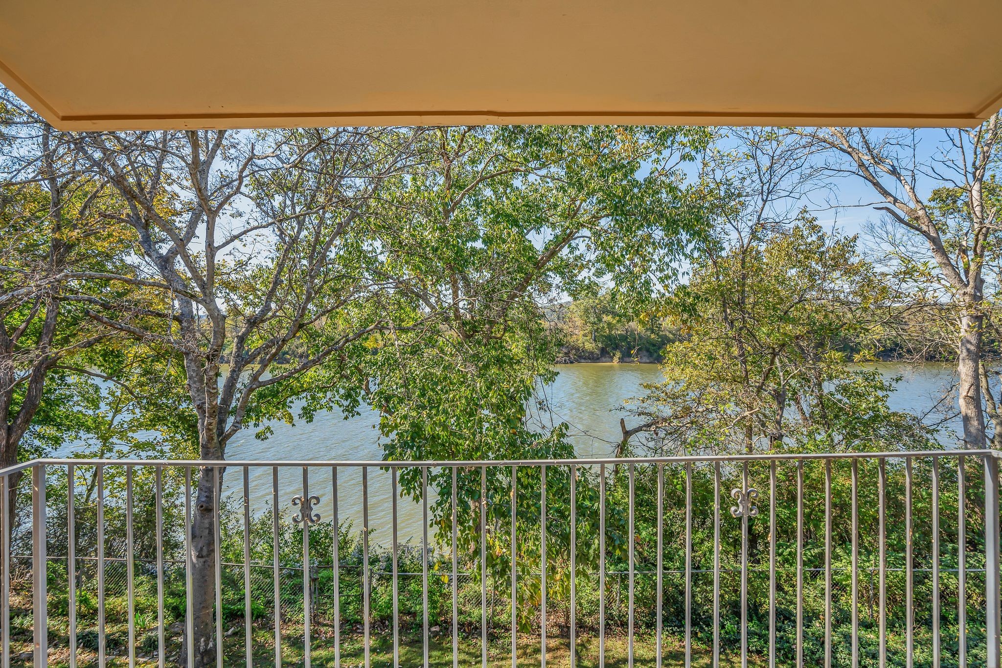 515 Basswood Ave Unit: 69