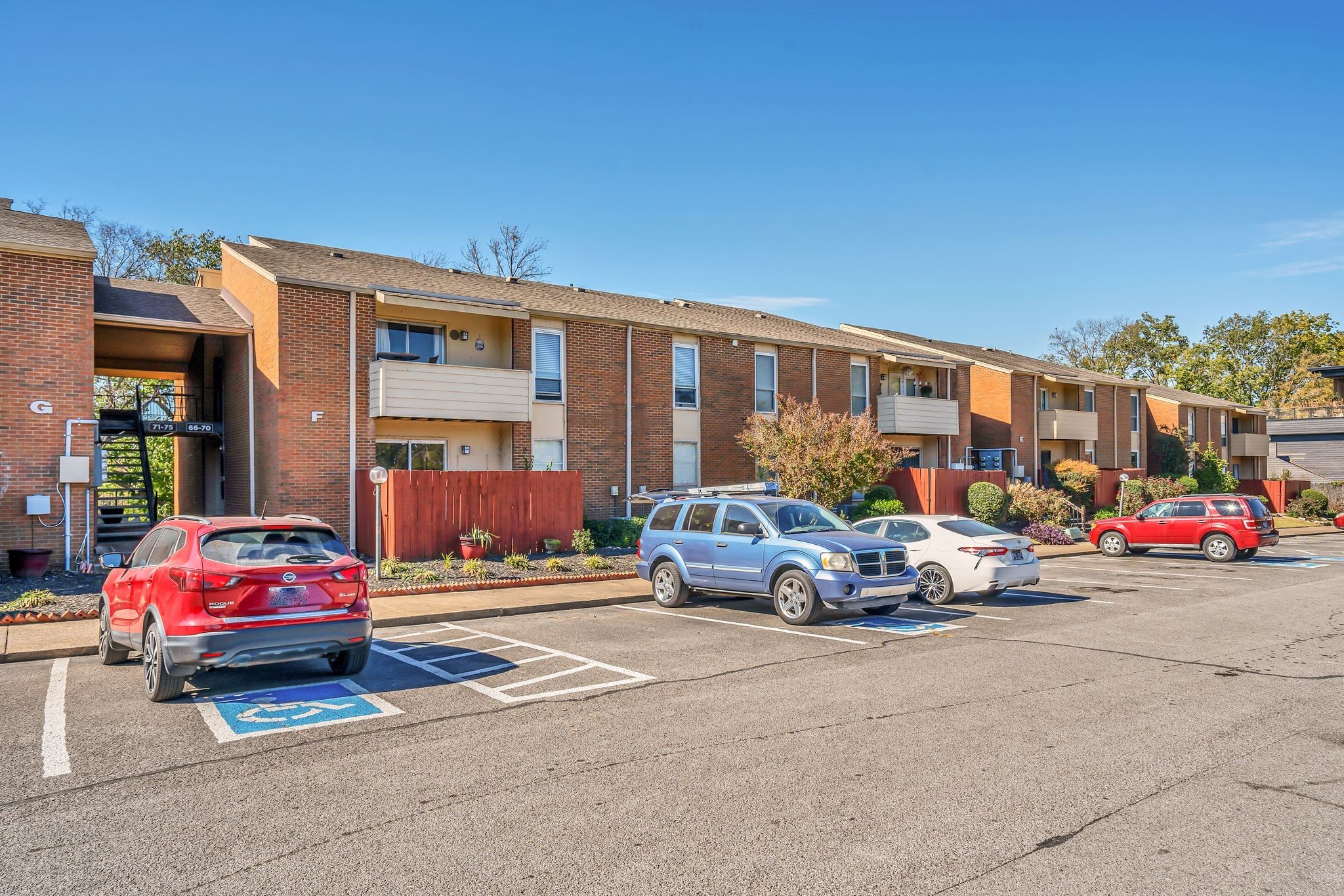 515 Basswood Ave Unit: 69