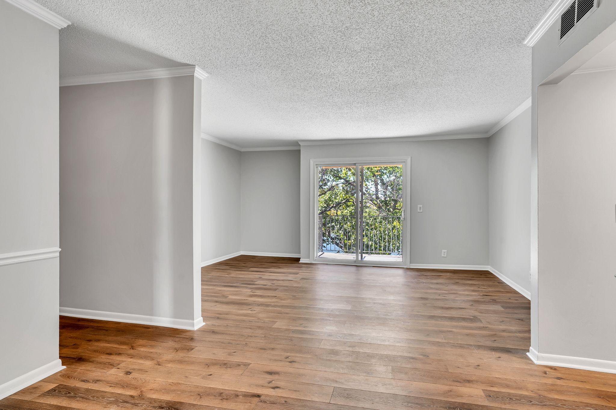 515 Basswood Ave Unit: 69