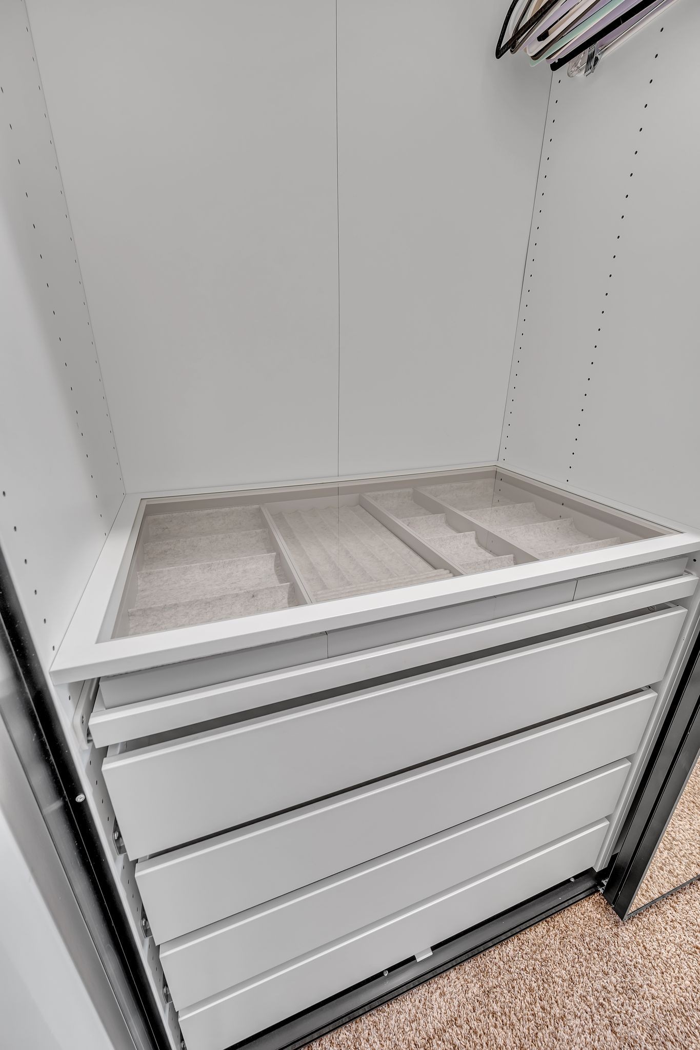 542 Southgate Ave Unit: 303