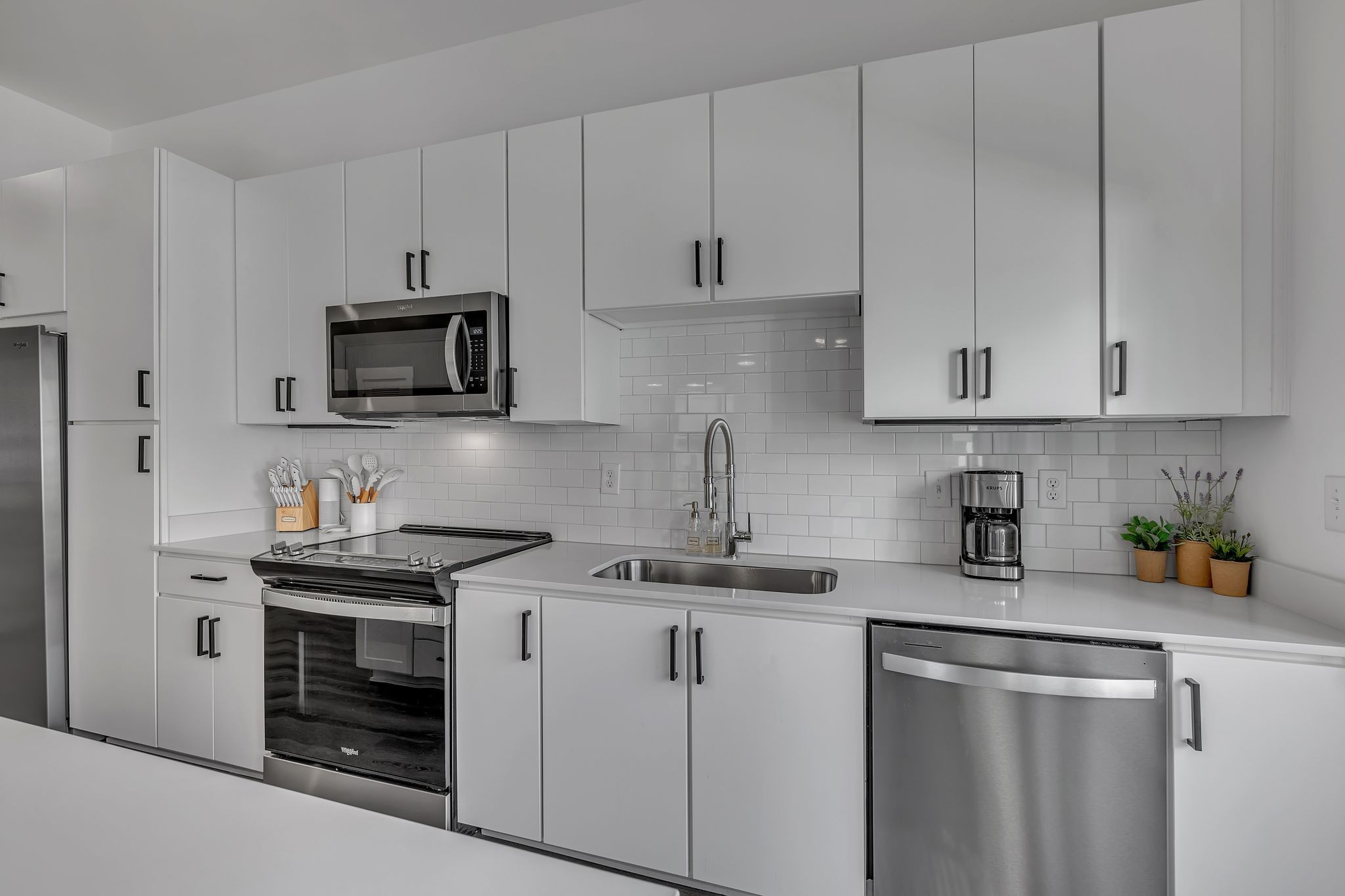 542 Southgate Ave Unit: 303