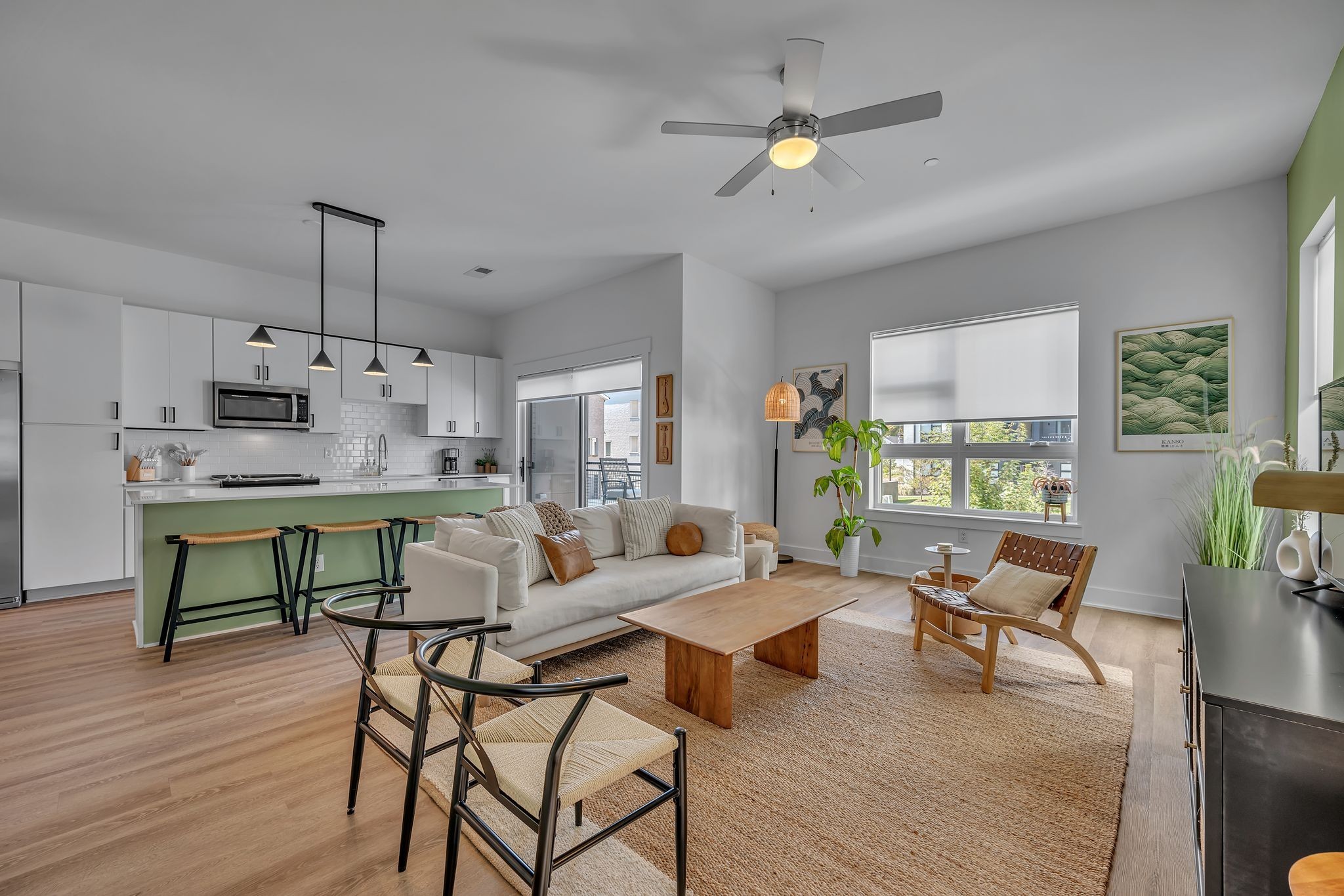 542 Southgate Ave Unit: 303