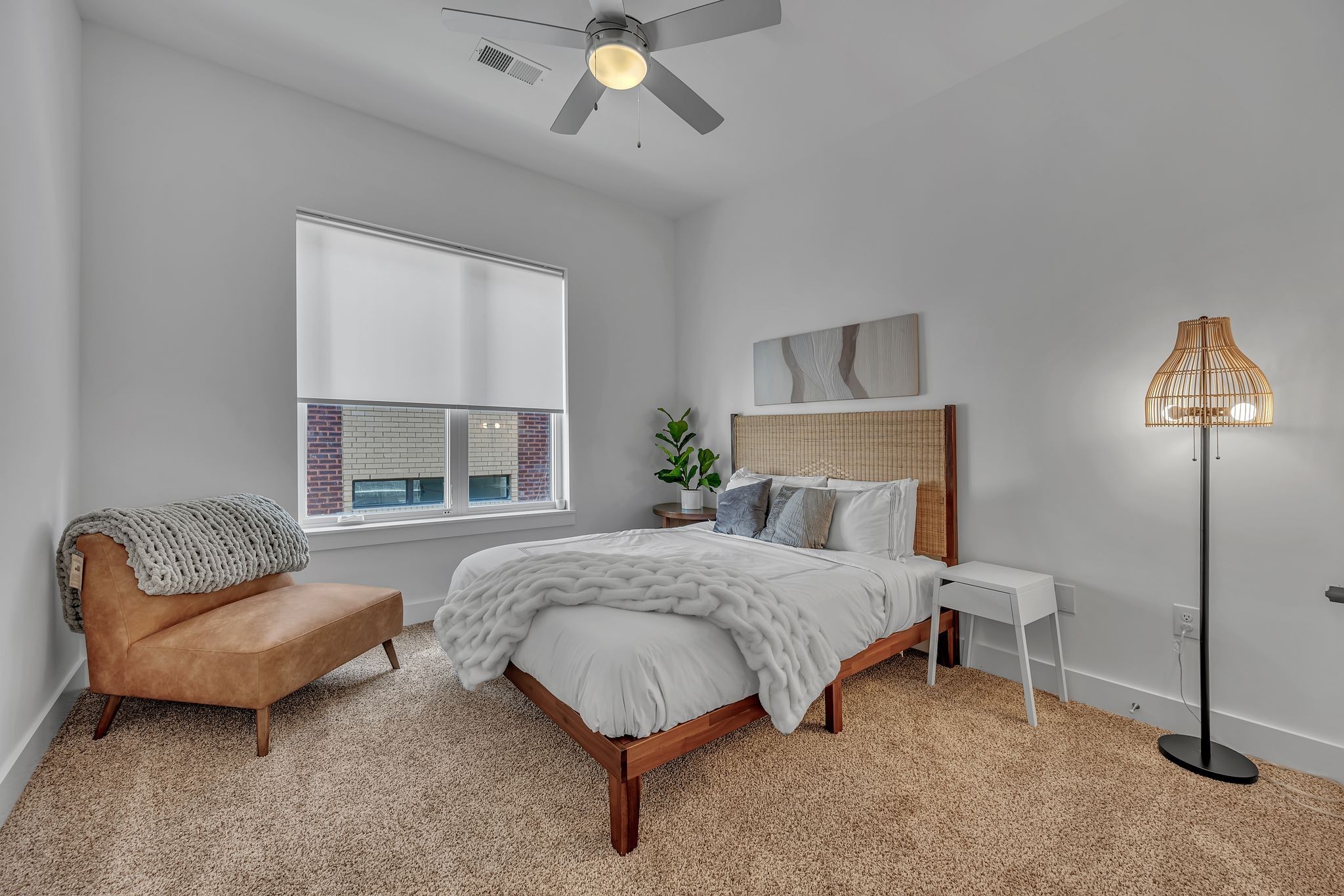 542 Southgate Ave Unit: 303