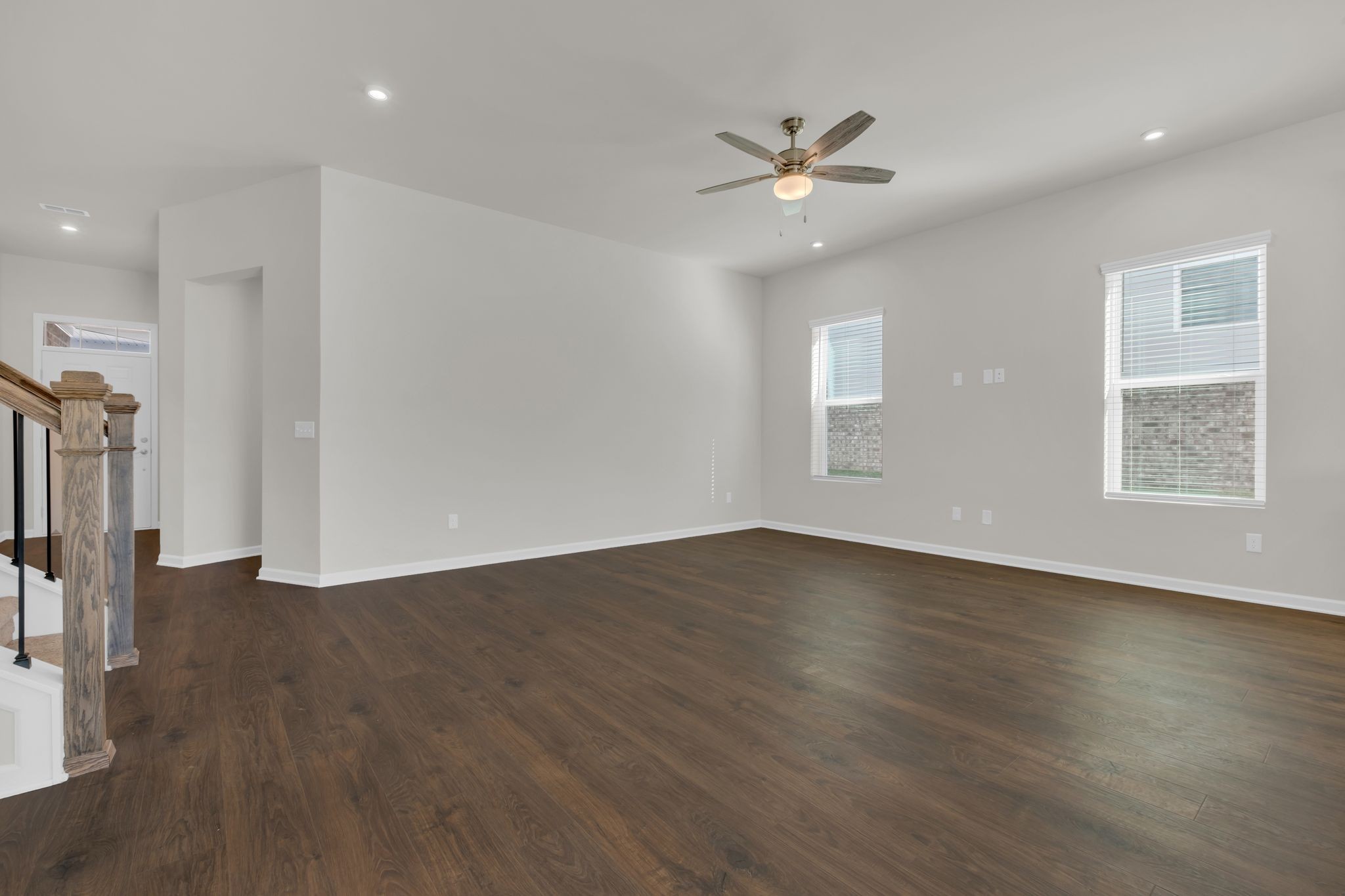 1353 Harmony Hill Ln