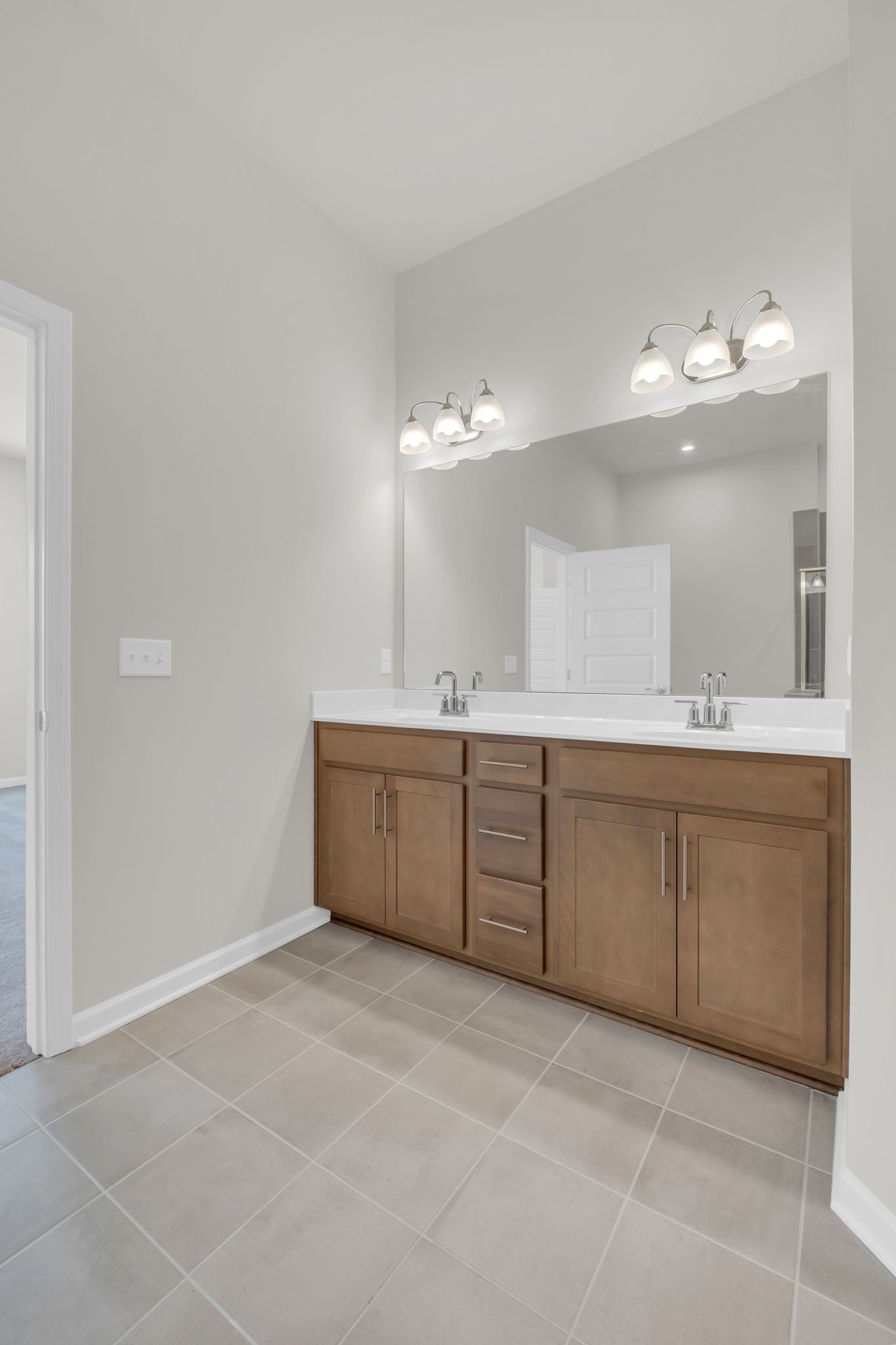 1353 Harmony Hill Ln