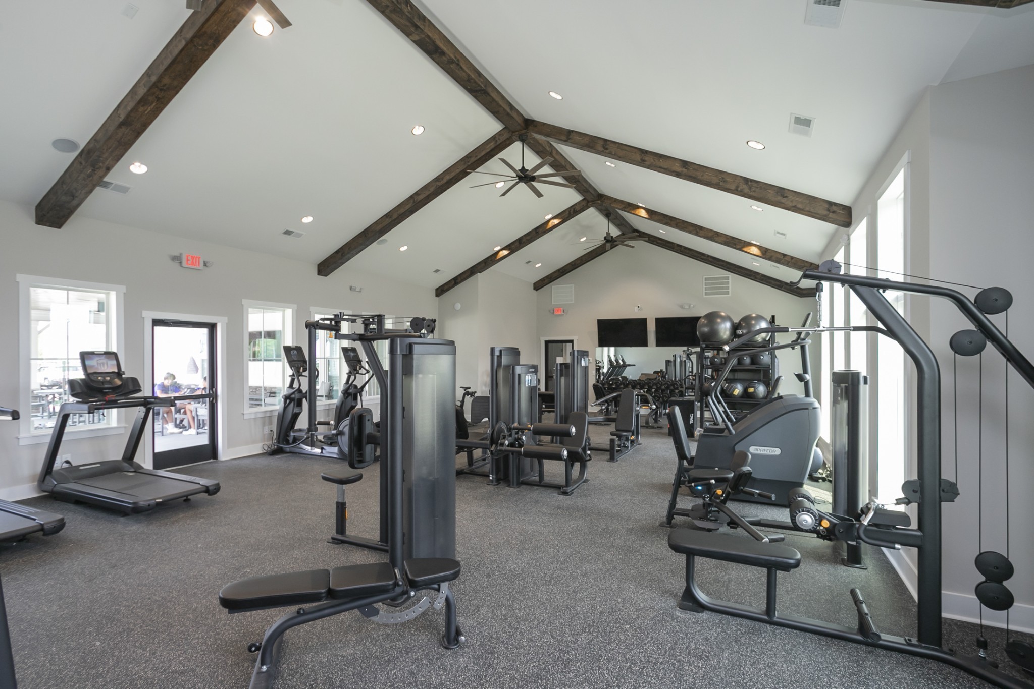 1353 Harmony Hill Ln