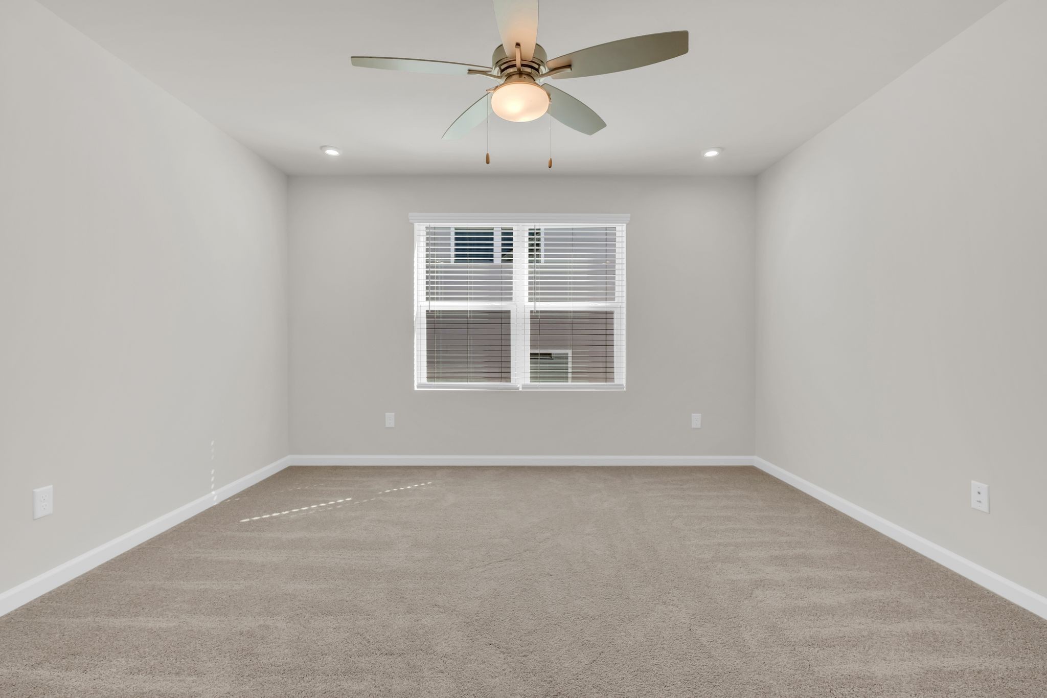 1353 Harmony Hill Ln