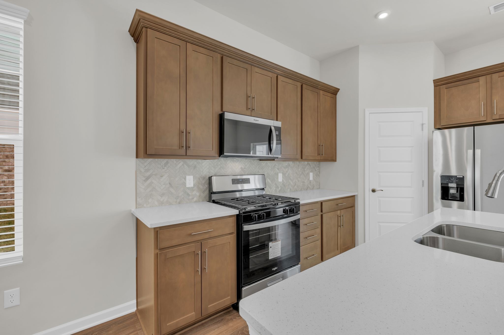 1353 Harmony Hill Ln