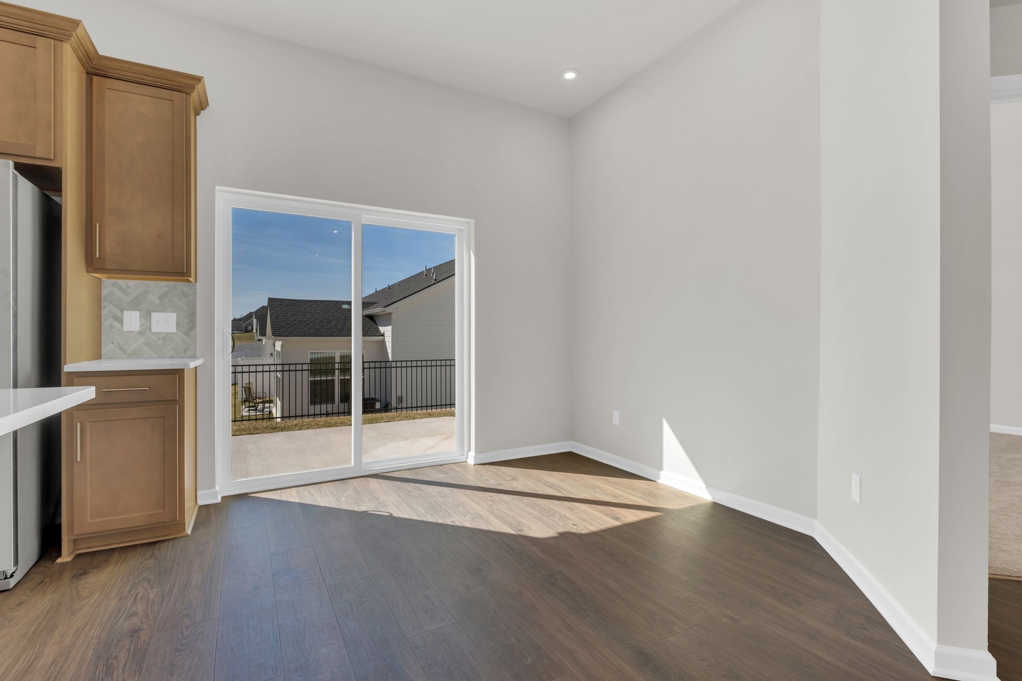 1353 Harmony Hill Ln