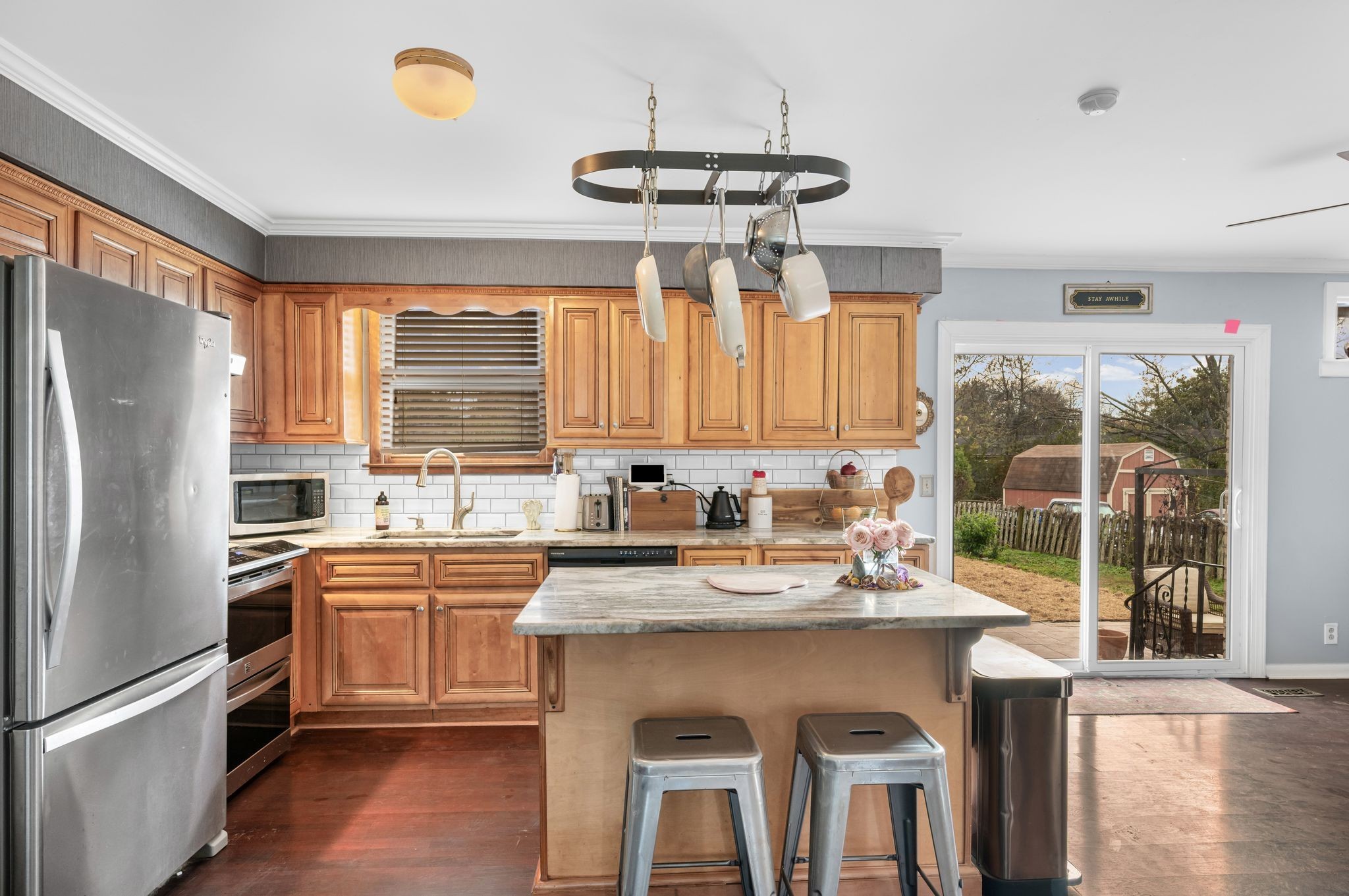 3107 Larkspur Dr